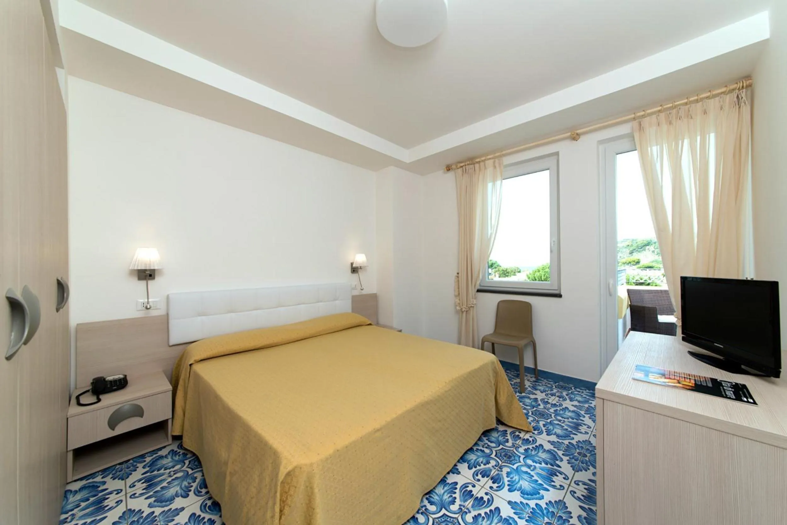 Photo of the whole room, Bed in Le Canne Family Resort & Spa