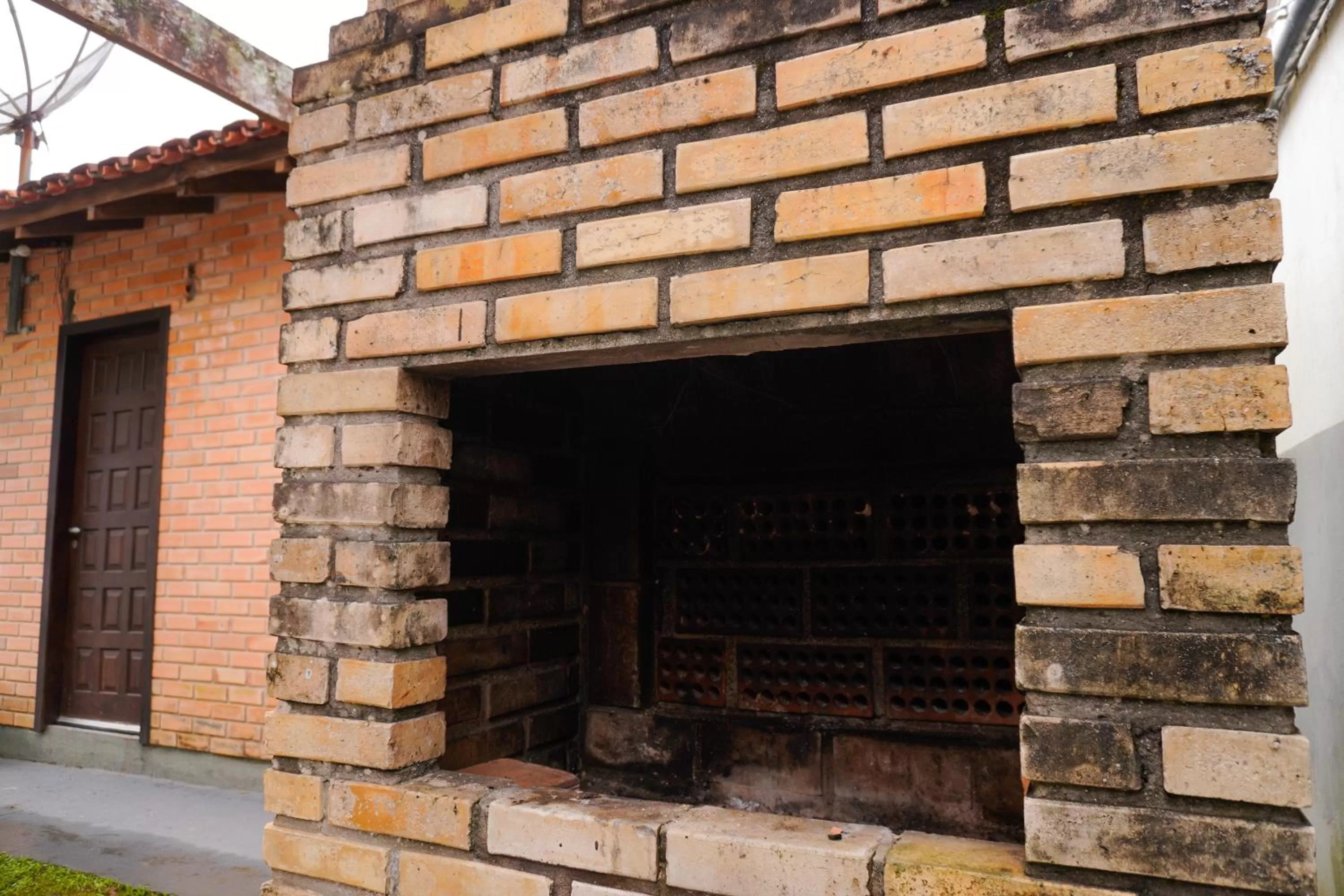 BBQ facilities in Pousada Dunasol Floripa