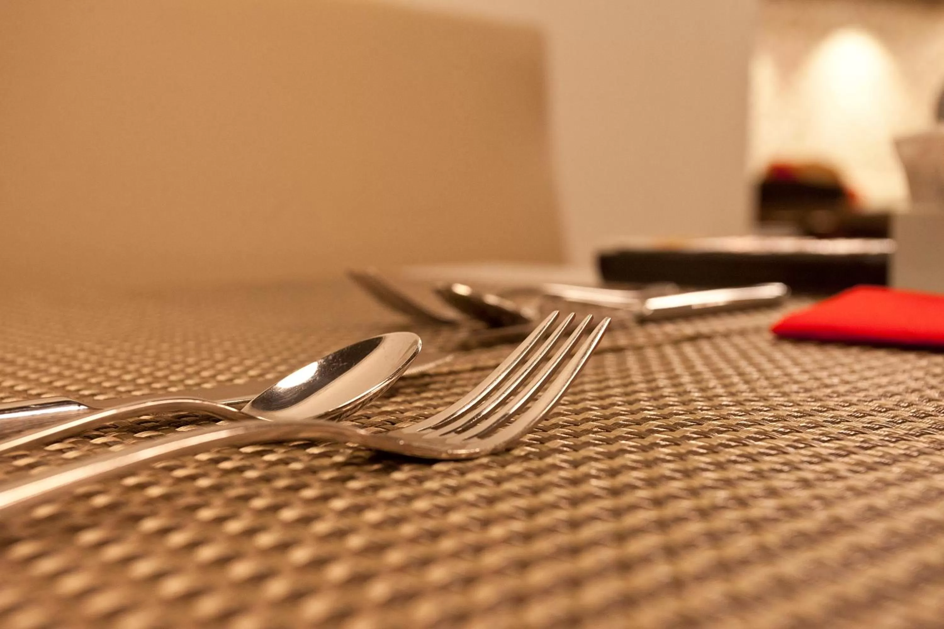 Bed in Hotel Pompaelo Plaza del Ayuntamiento & Spa