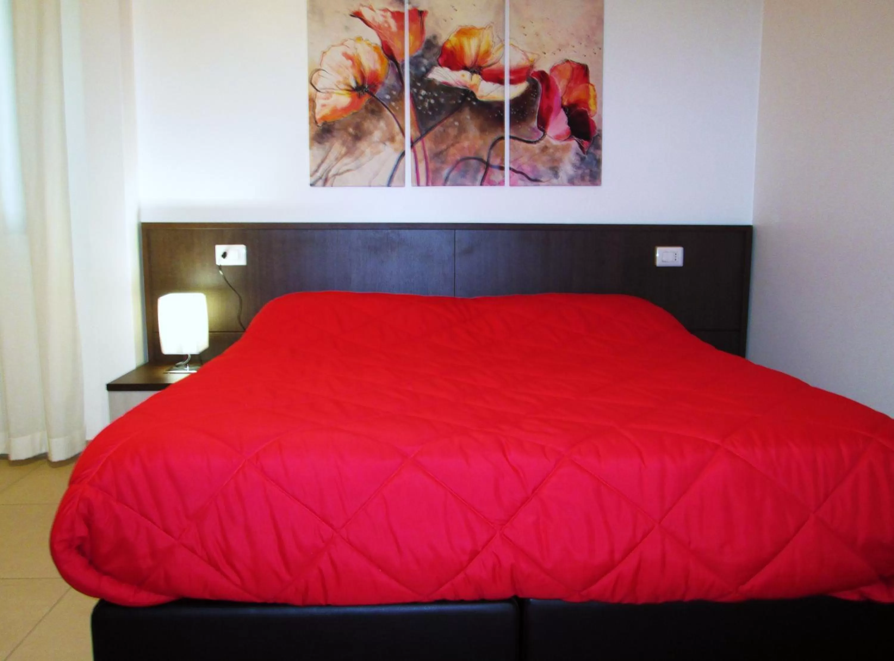 Decorative detail, Bed in B&B Elisir