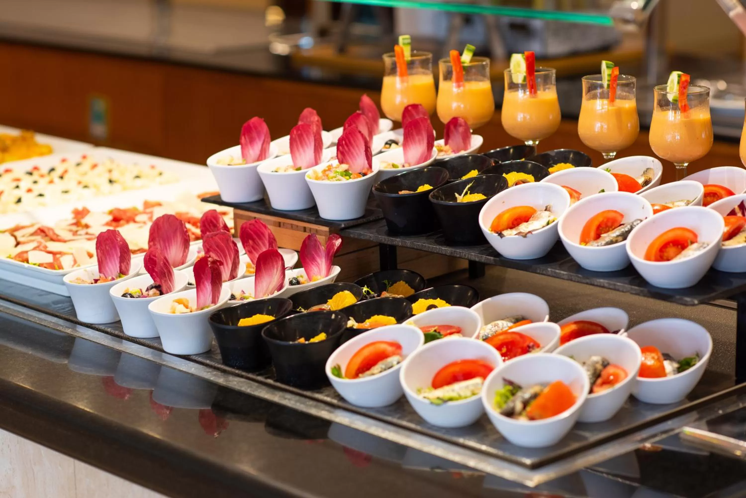 Food in Valentin Park Club