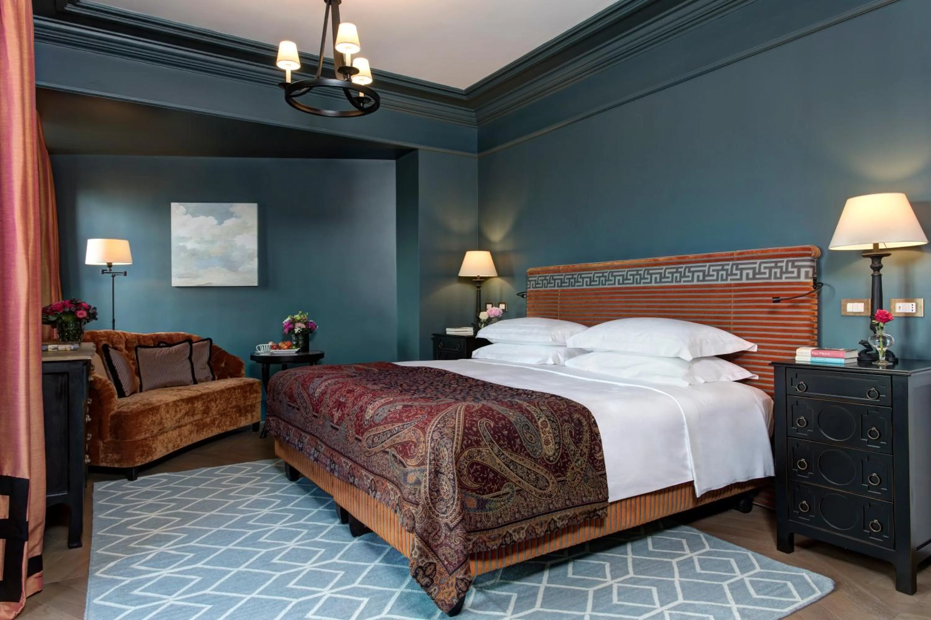 Bedroom, Bed in Rocco Forte Hotel De La Ville