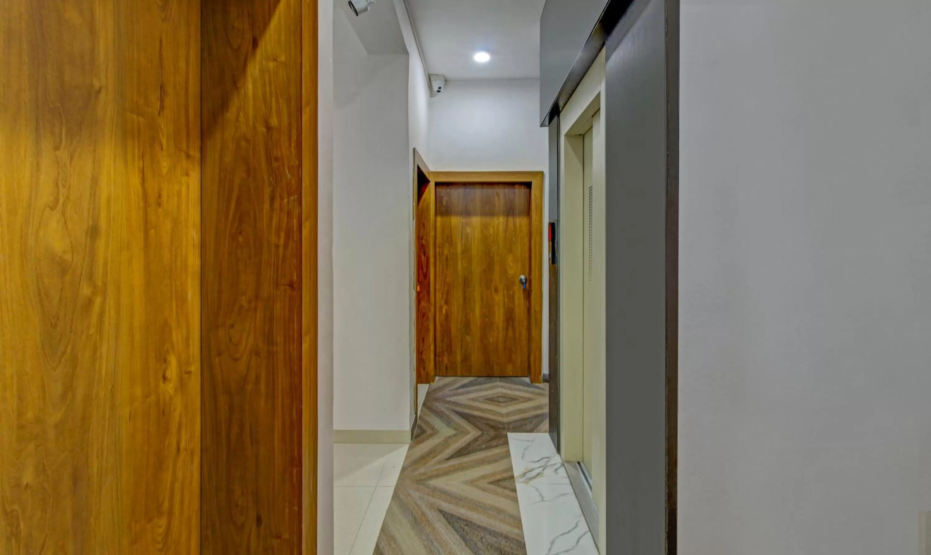 Bed in Treebo Trend White House