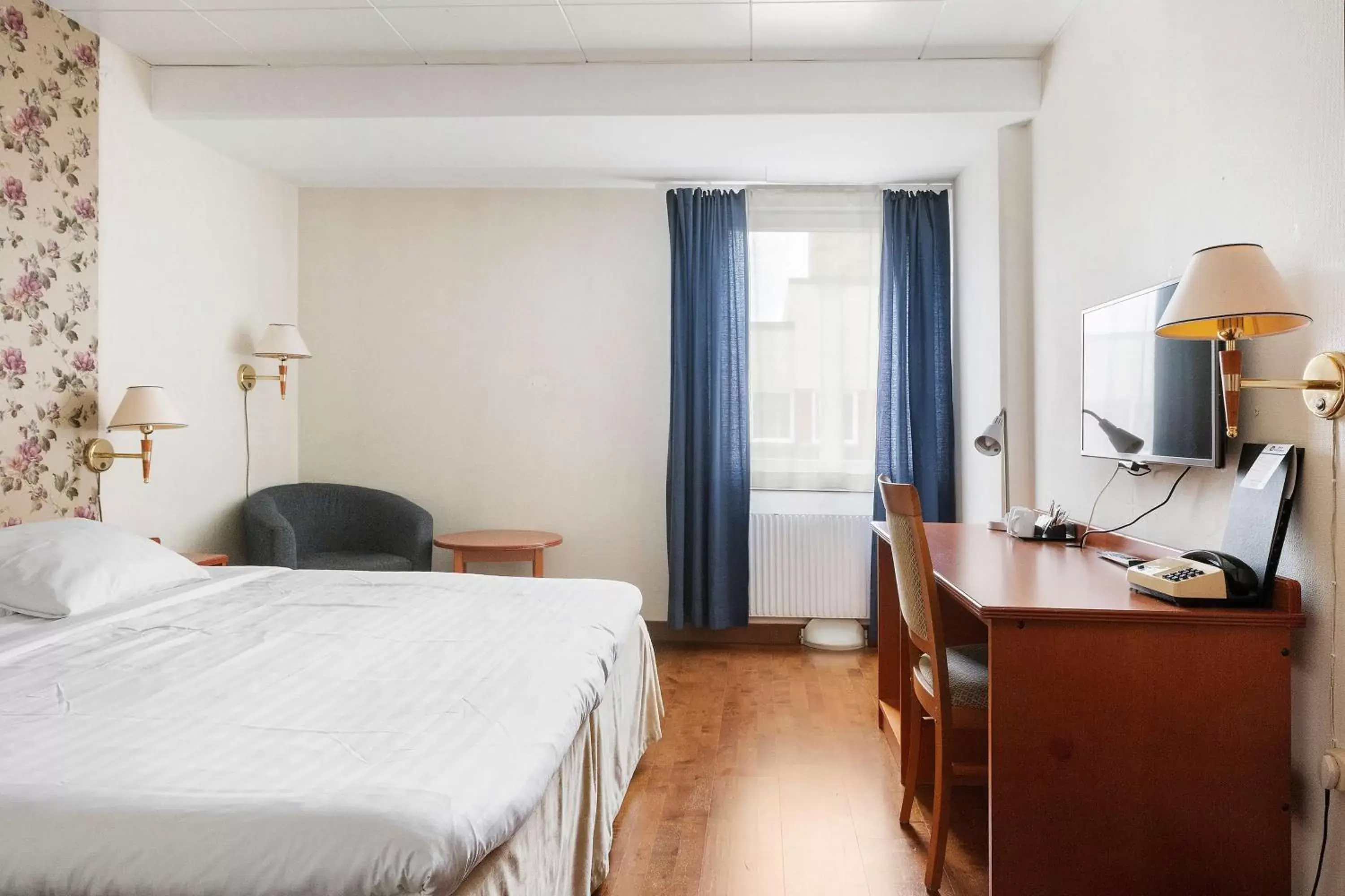 Standard King Room in Best Western Nya Star Hotel Standard King Room in Best Western Nya Star Hotel