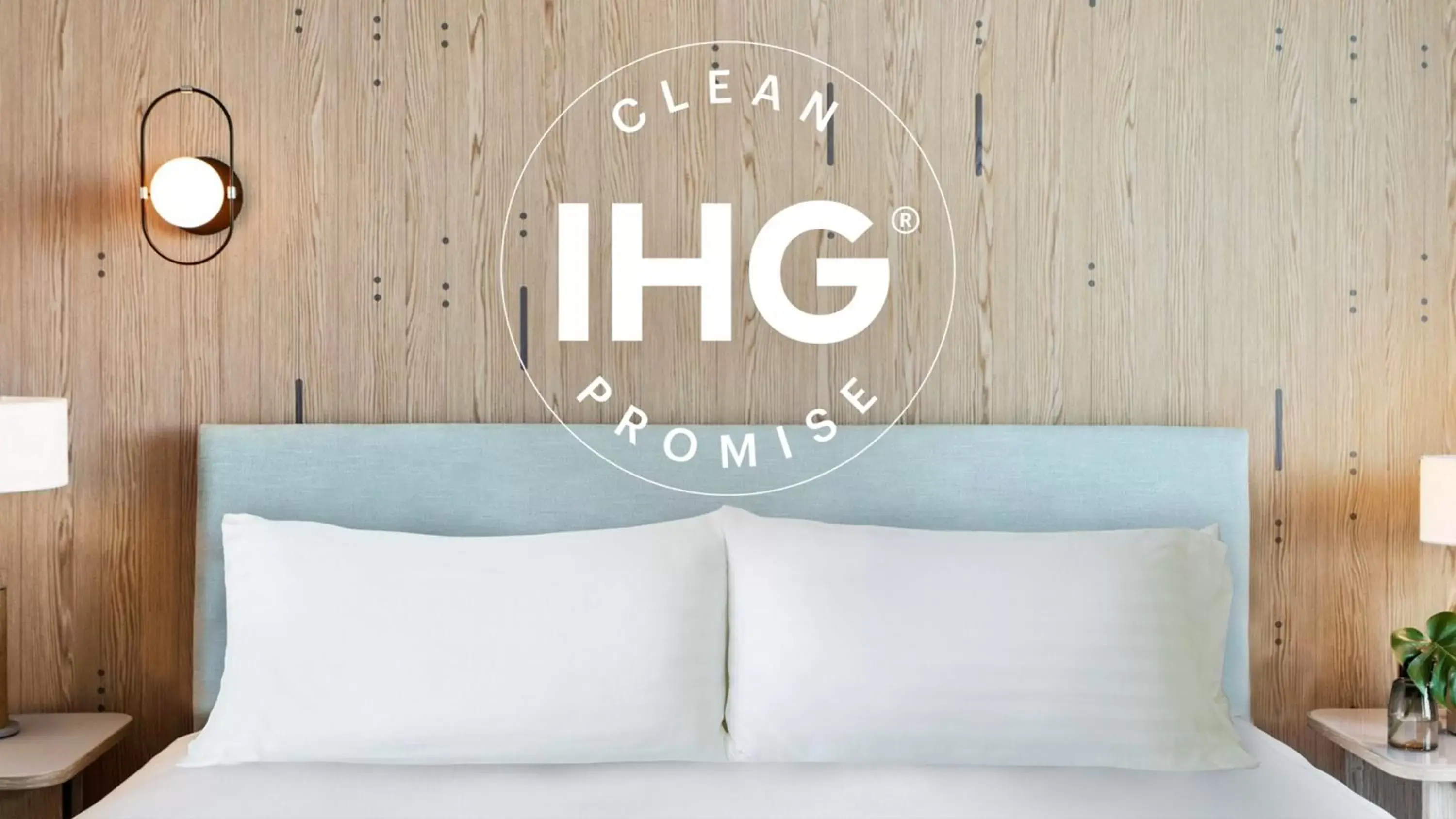 Holiday Inn & Suites Vancouver Downtown by IHG Holiday Inn & Suites Vancouver Downtown by IHG