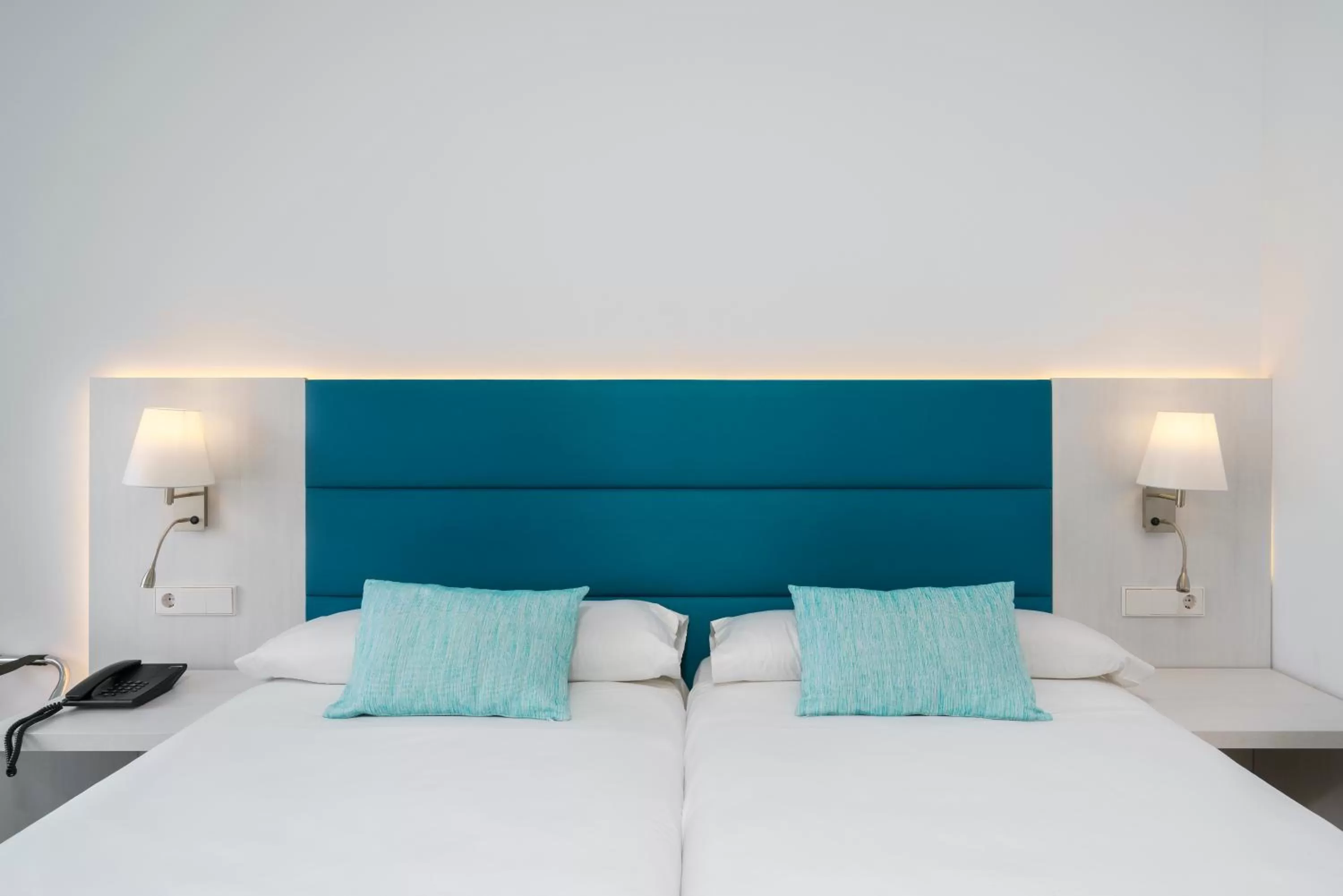 Double Room in Alua Leo