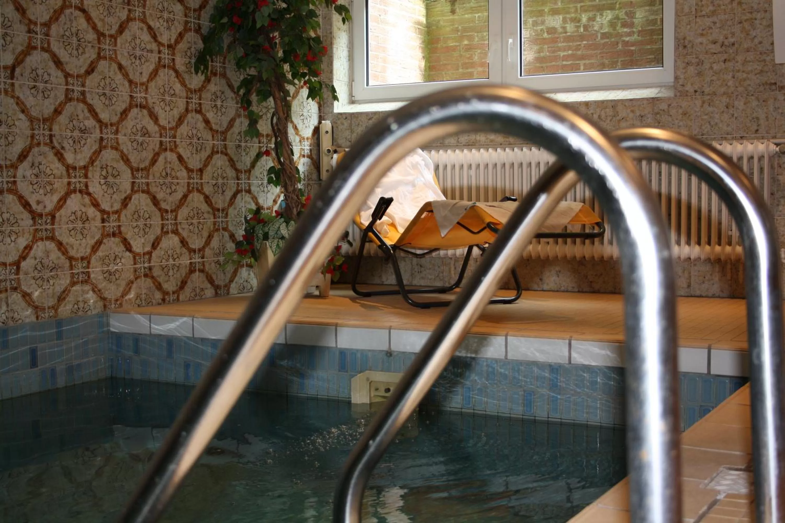 Swimming pool in Hotel König-Stuben