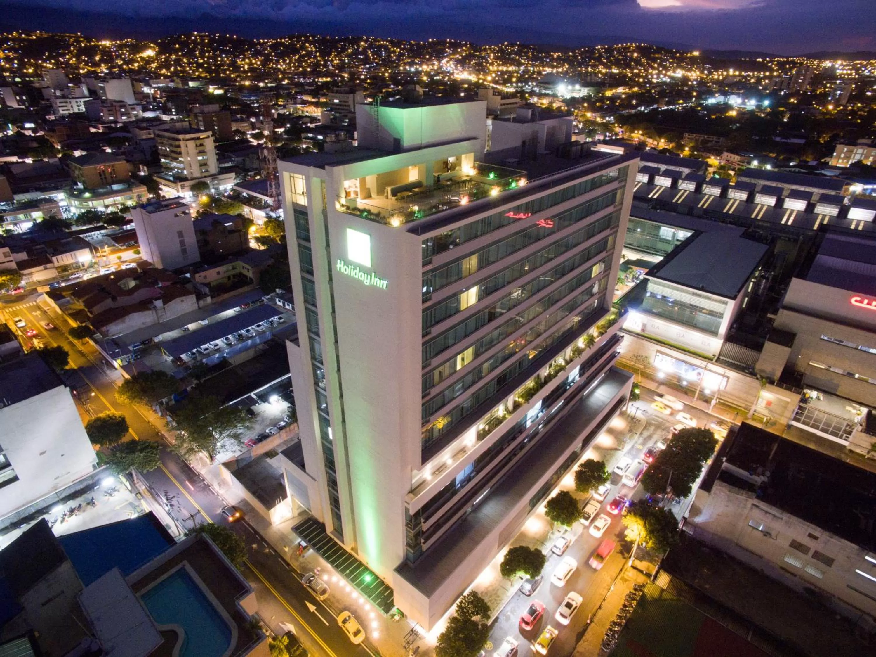 Property building in Holiday Inn Cúcuta by IHG