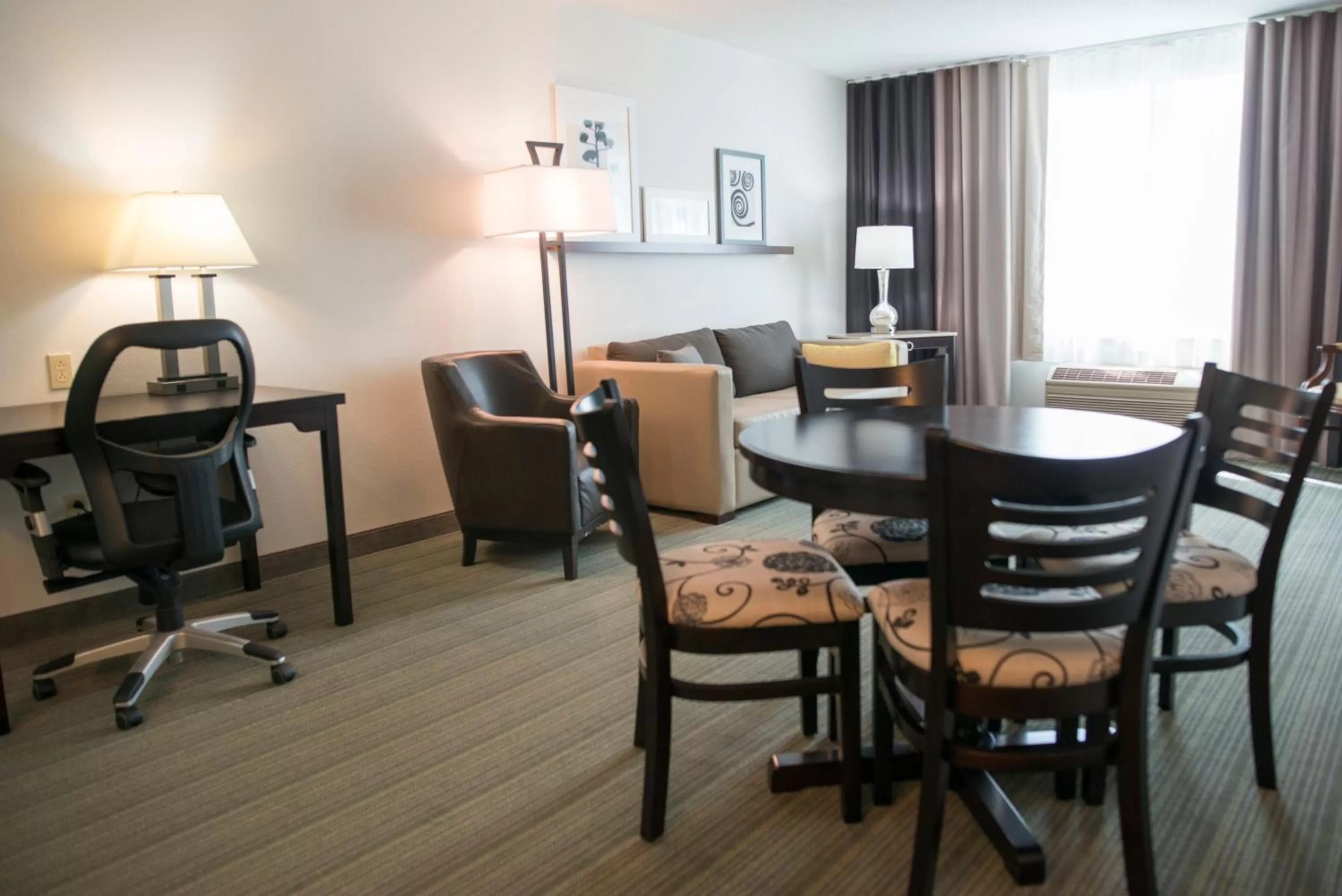 Country Inn & Suites by Radisson, Effingham, IL
