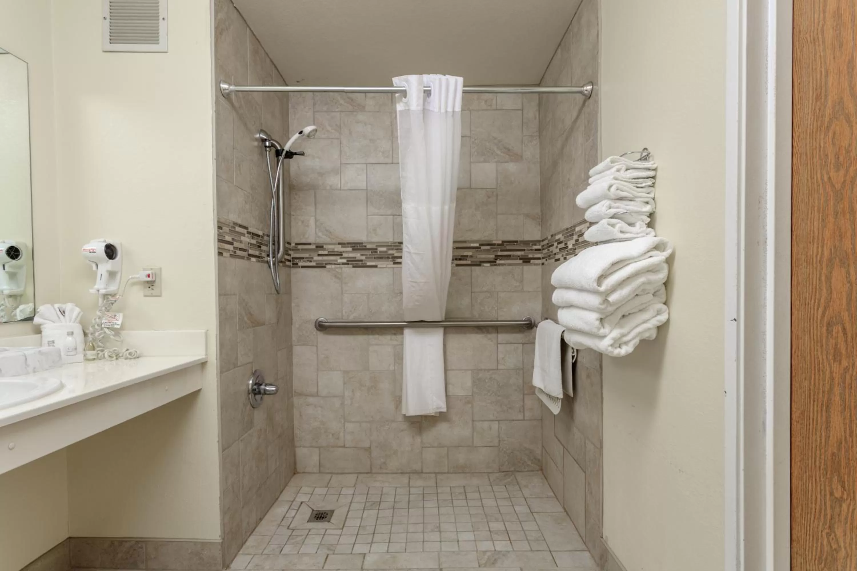 Shower in Branson Towers Hotel