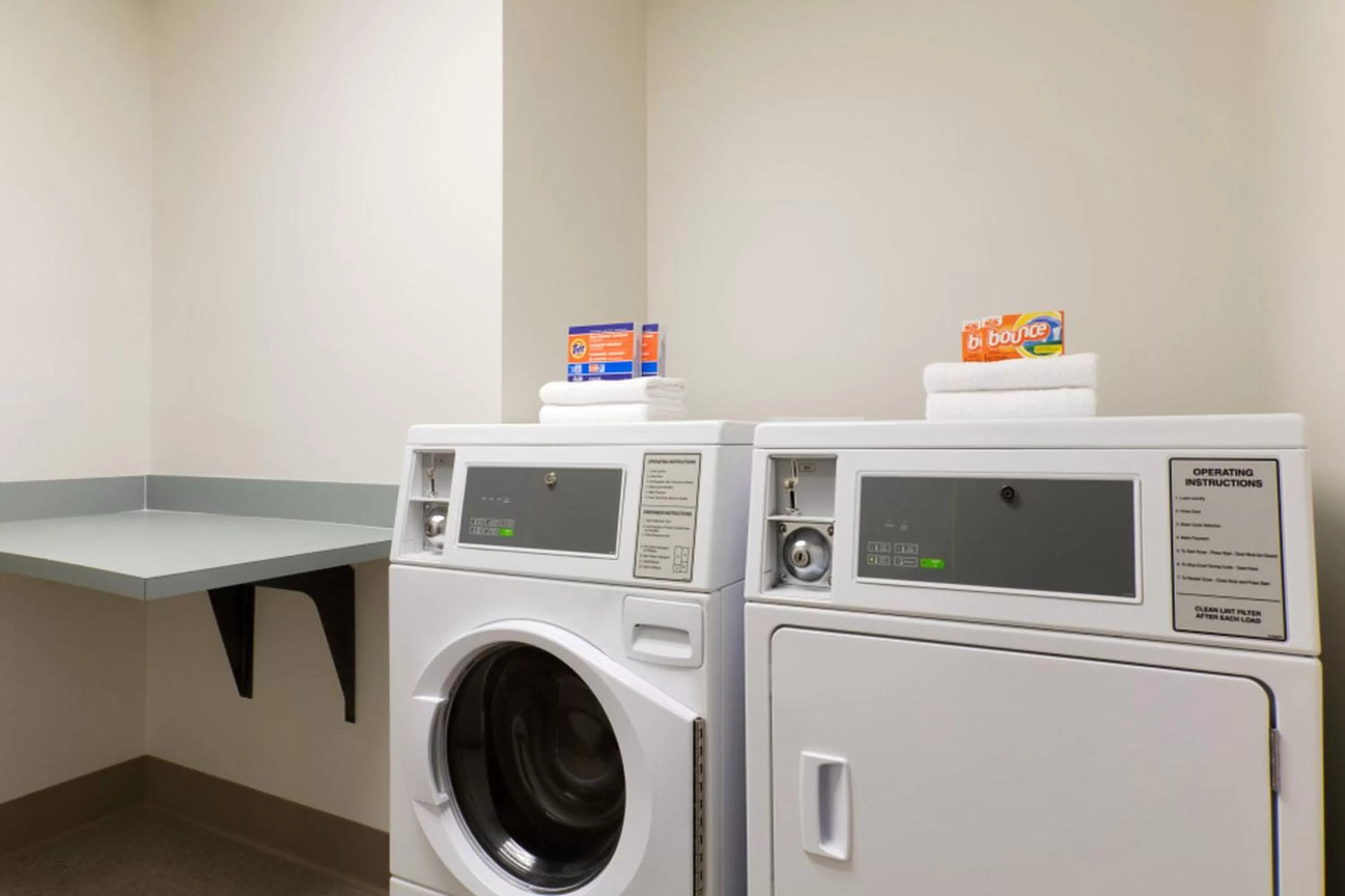 Other in Holiday Inn Express & Suites - Cincinnati NE - Red Bank Road by IHG