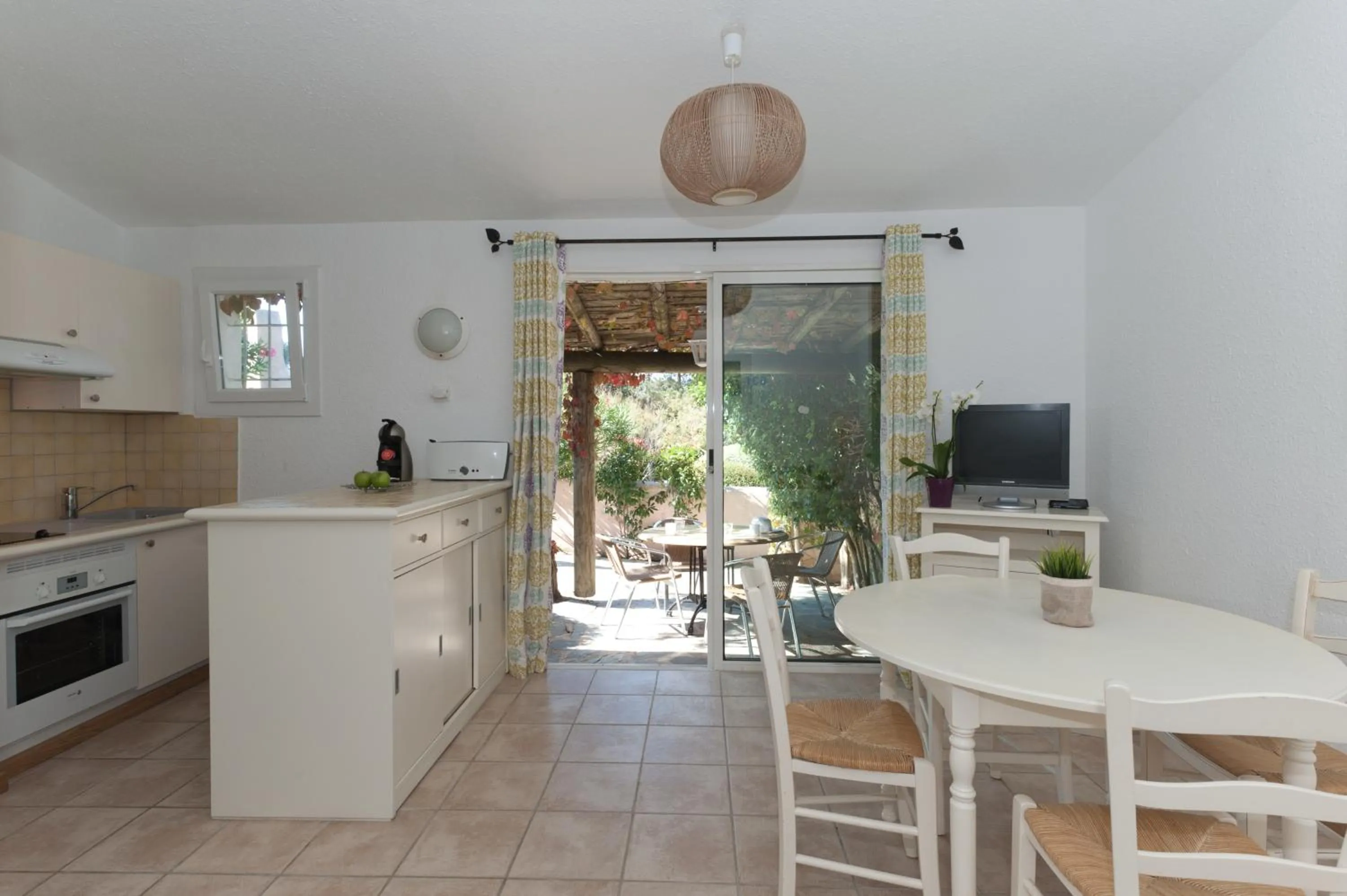 Patio in Résidence Marina Di Santa Giulia