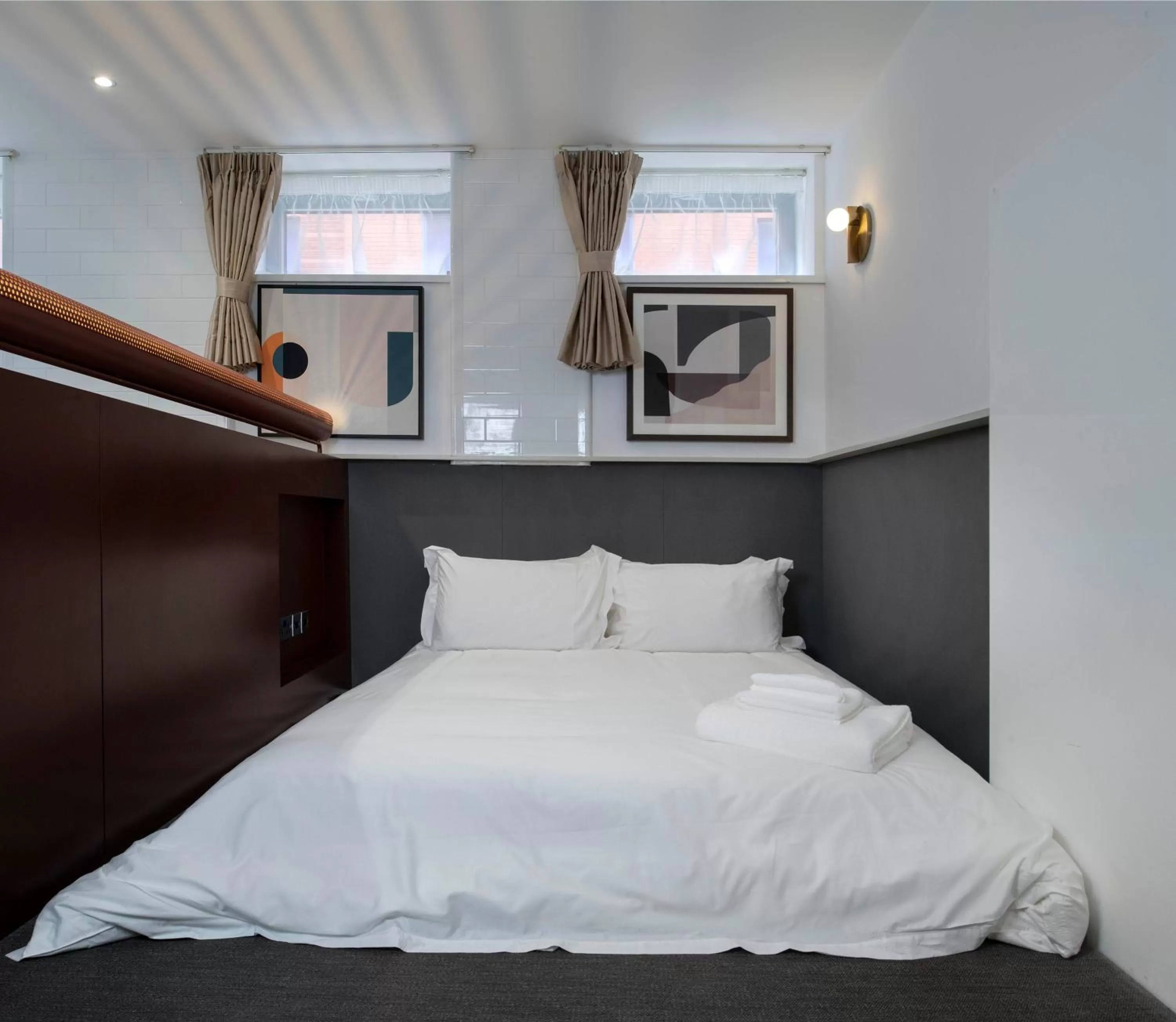 Bedroom, Bed in Trueman Court Luxury Serviced Apartments