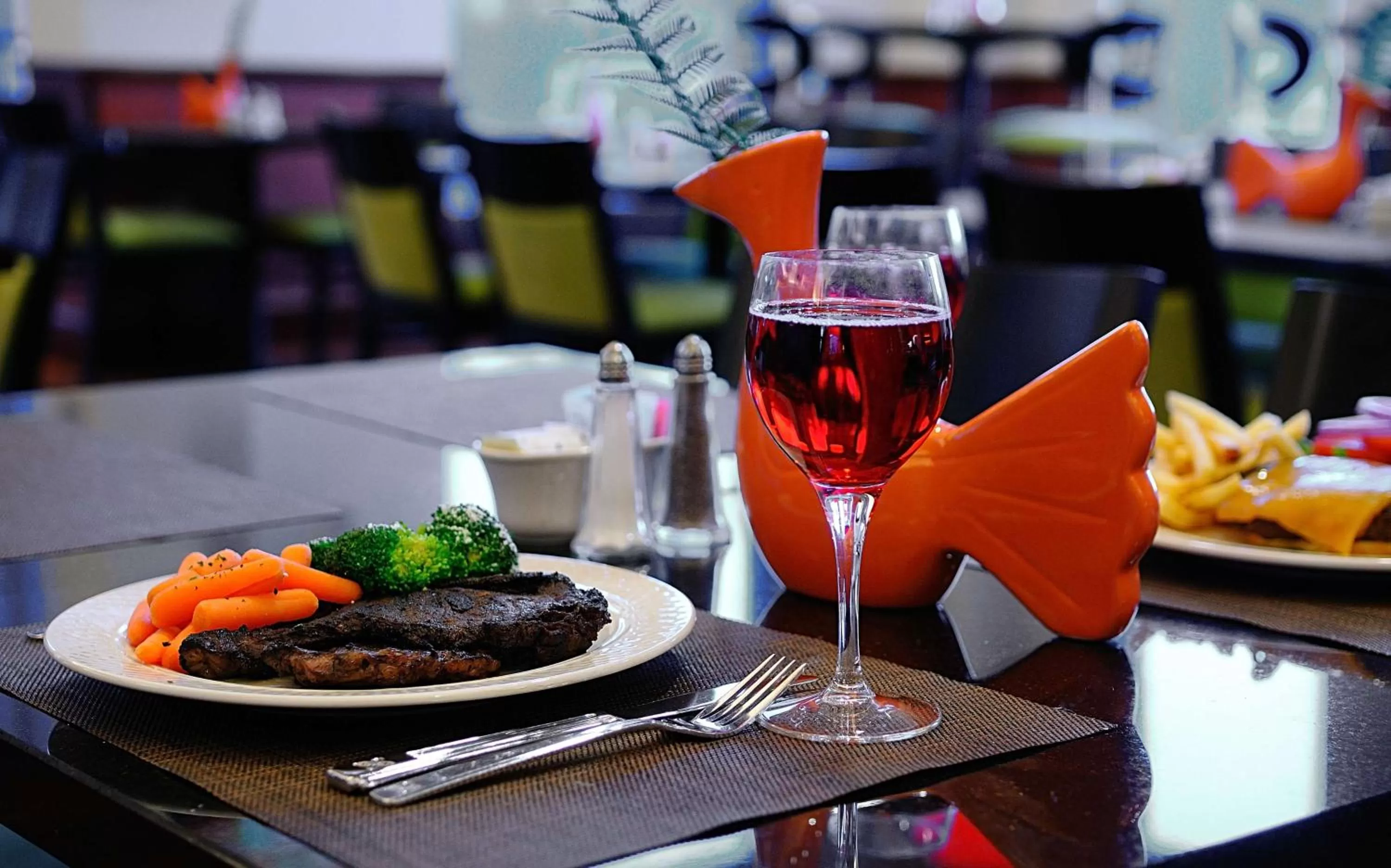 Restaurant/places to eat in Hilton Garden Inn Atlanta Marietta