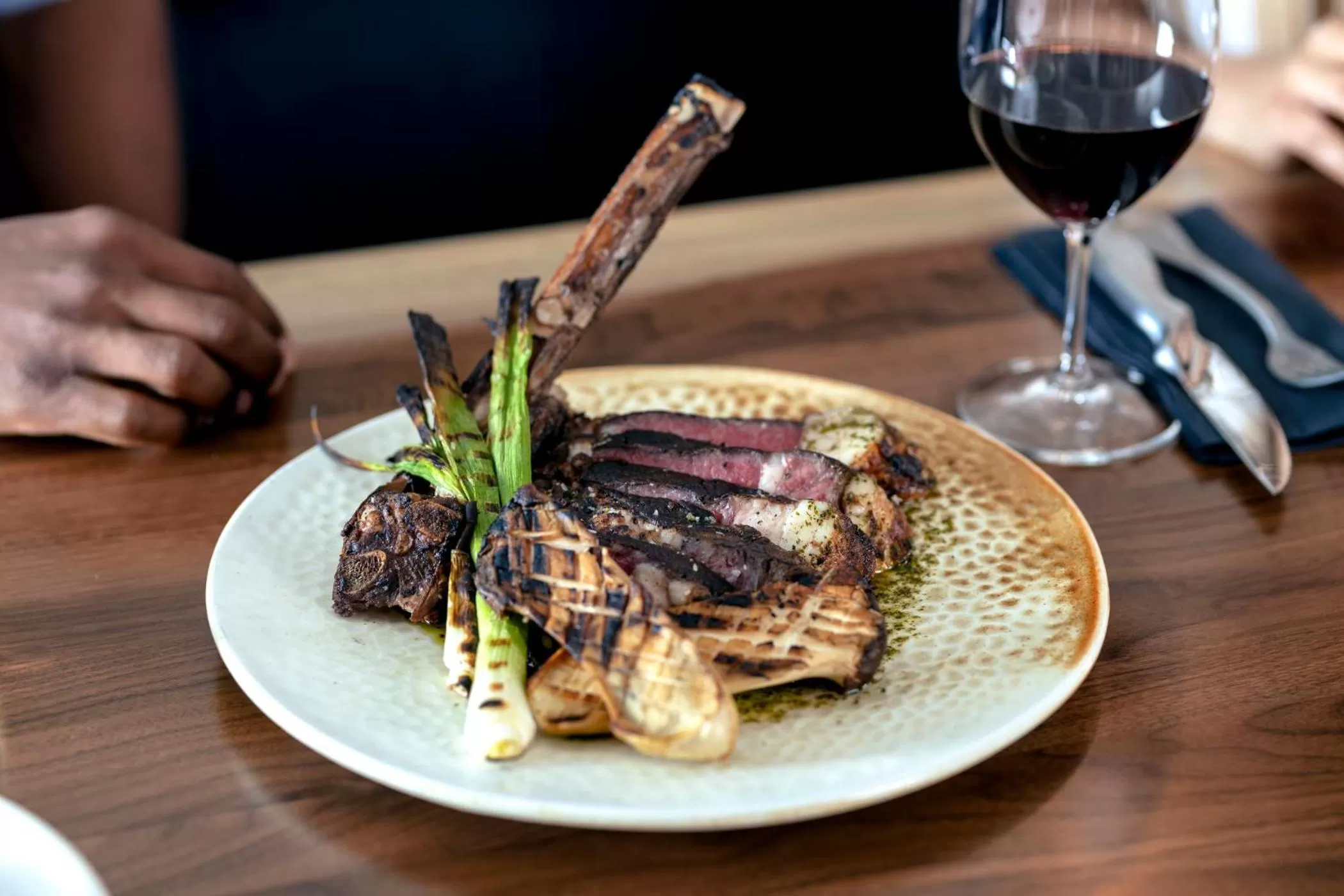 Restaurant/places to eat in The Crimson Jasper