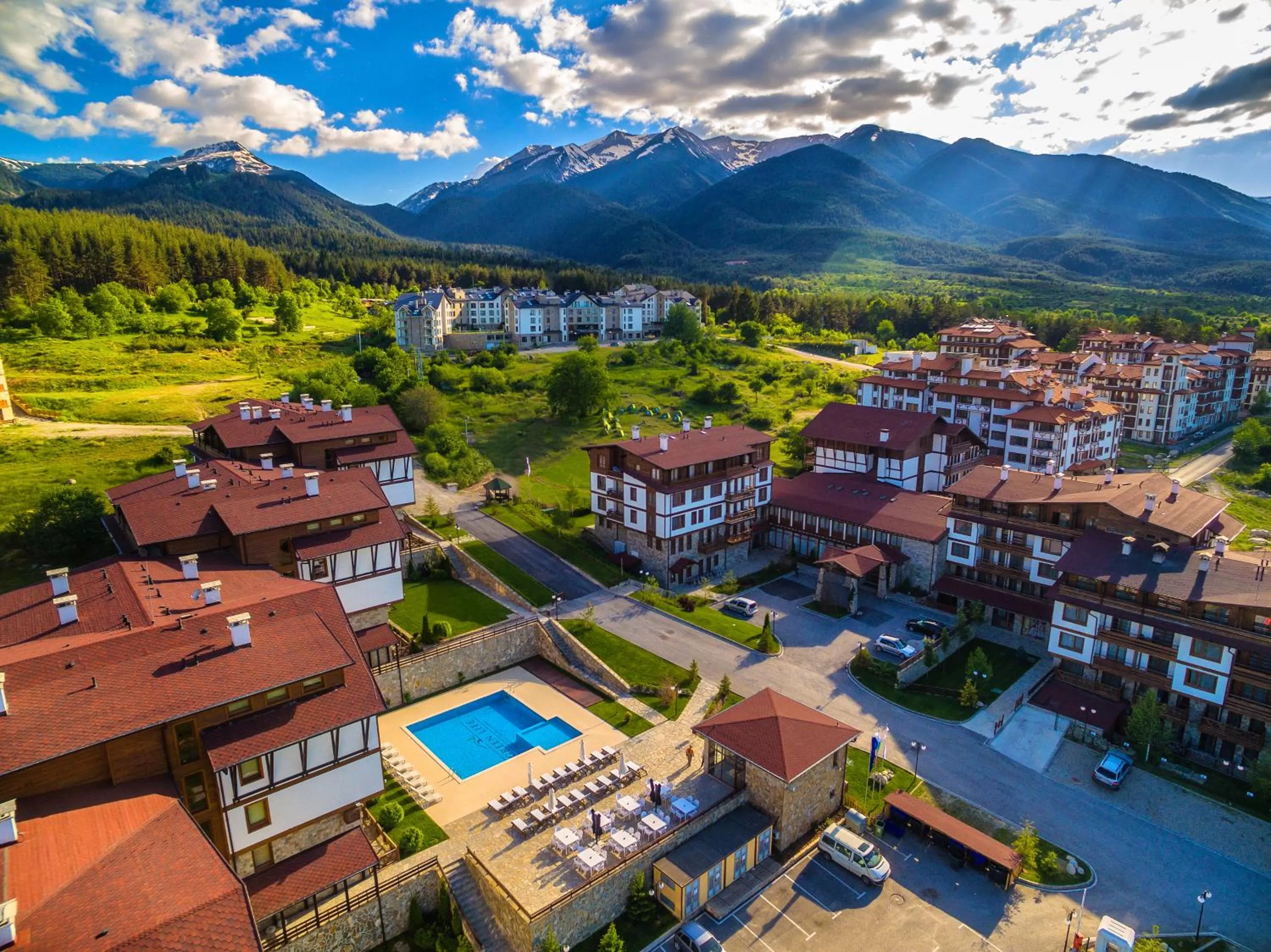 Bird's eye view in Green Life Bansko