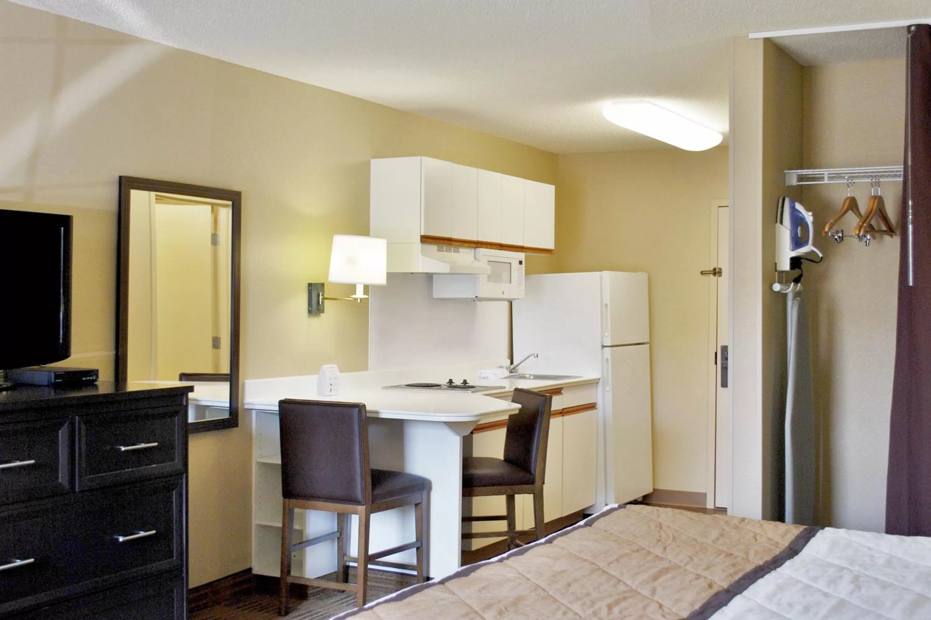 Kitchen or kitchenette in Extended Stay America Suites - Boston - Burlington