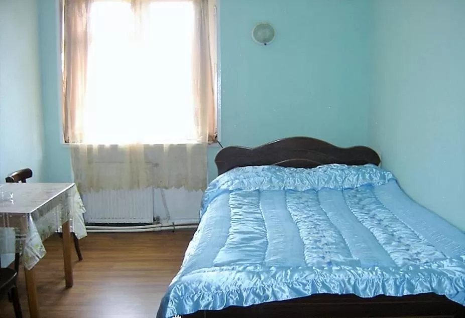 Bed in Hotel Lilo near Airport