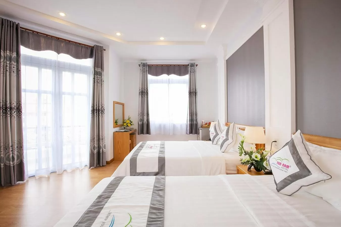 Bed in Yen Nam Hotel Nguyen Trong Tuyen