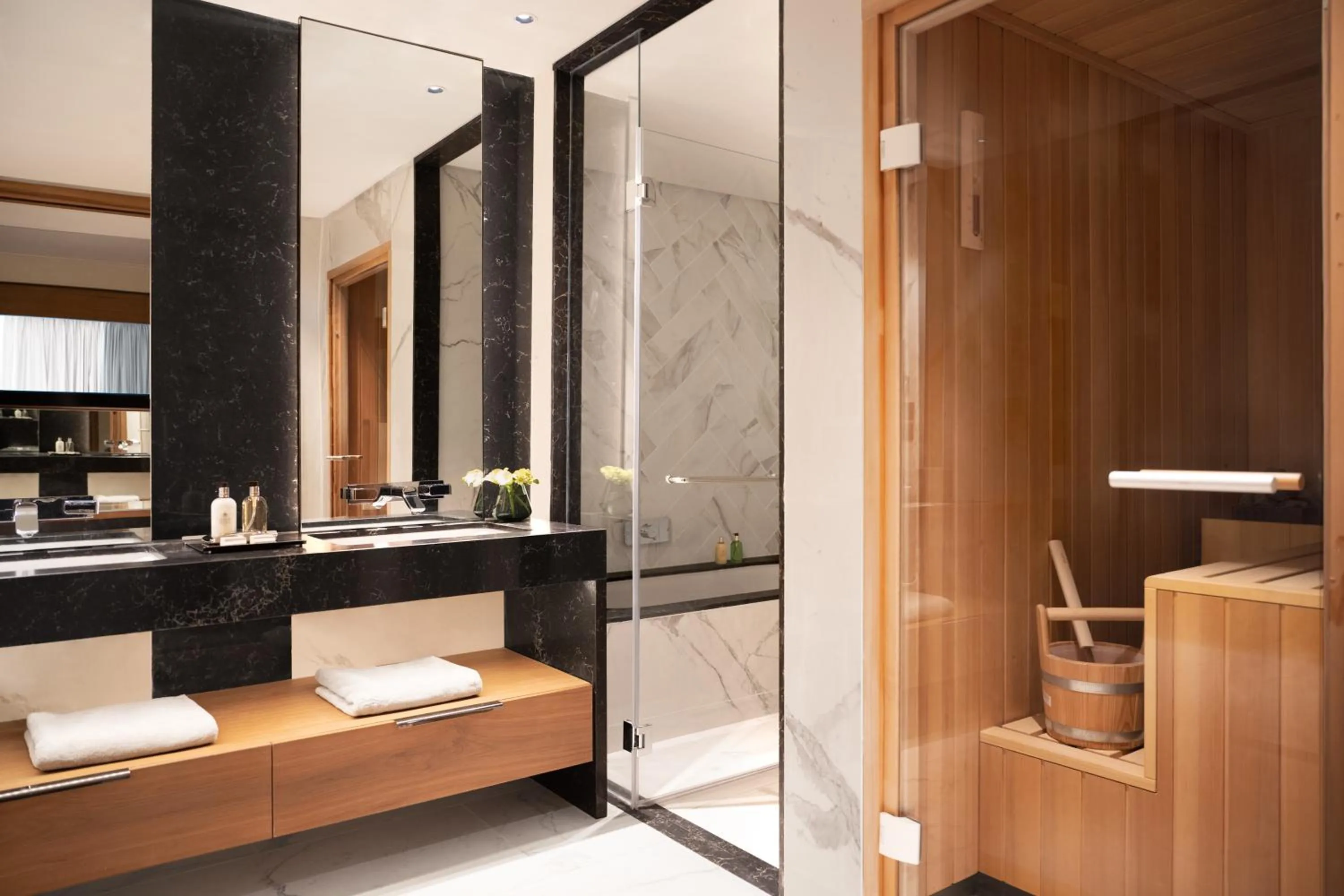 Shower in The David Kempinski Tel Aviv