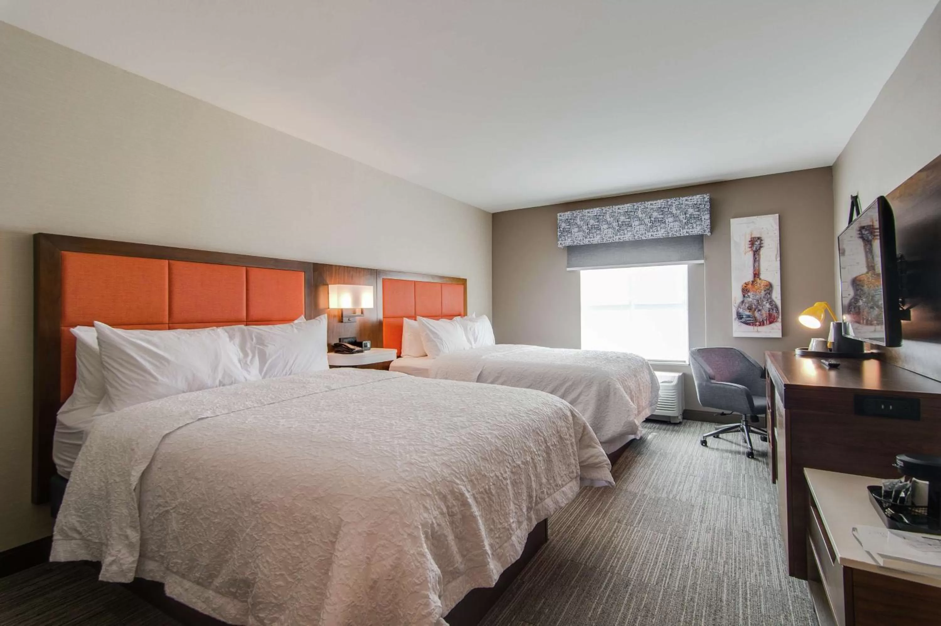 Bedroom, Bed in Hampton Inn & Suites by Hilton Nashville North Skyline