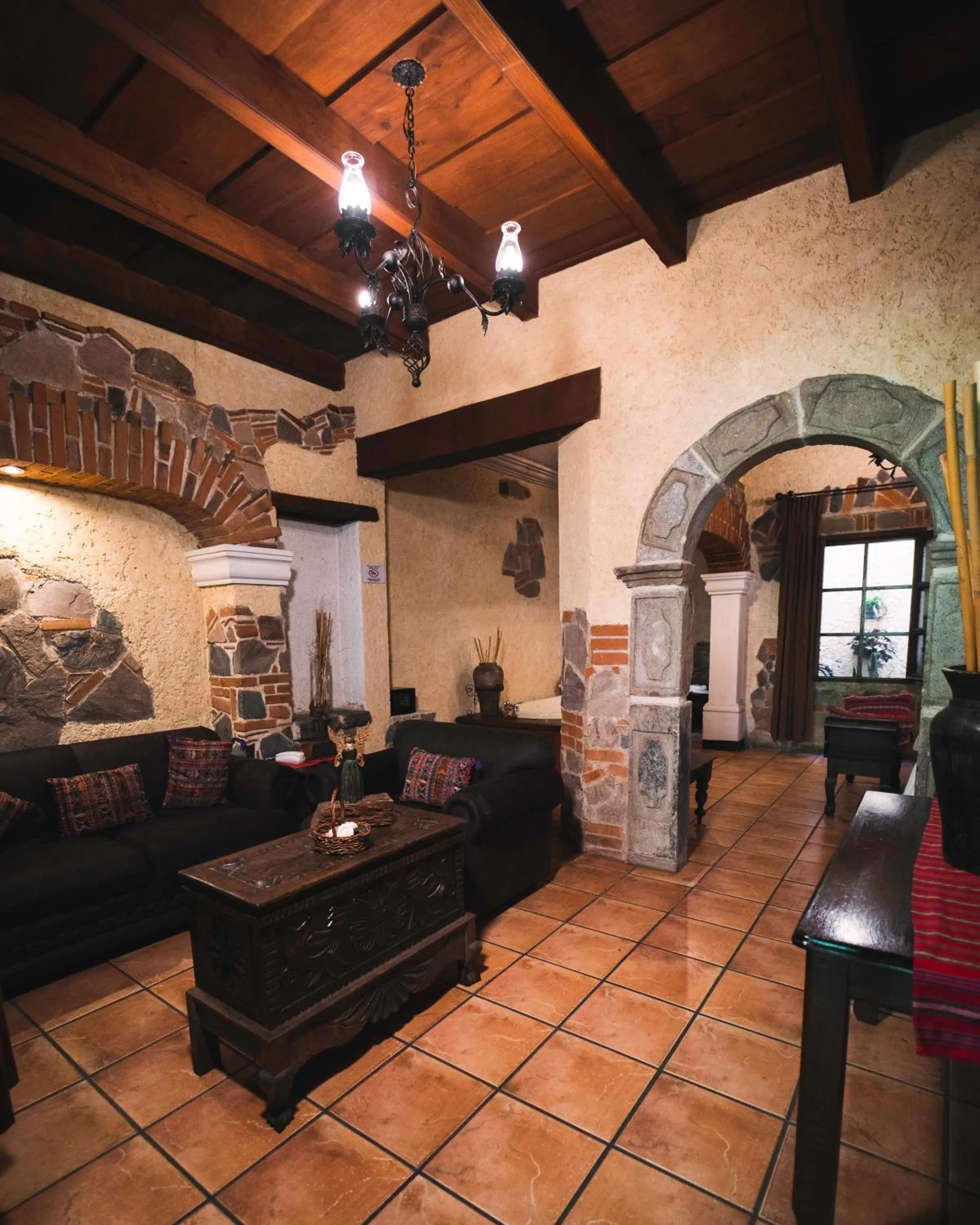 Living room in Hotel Real Plaza