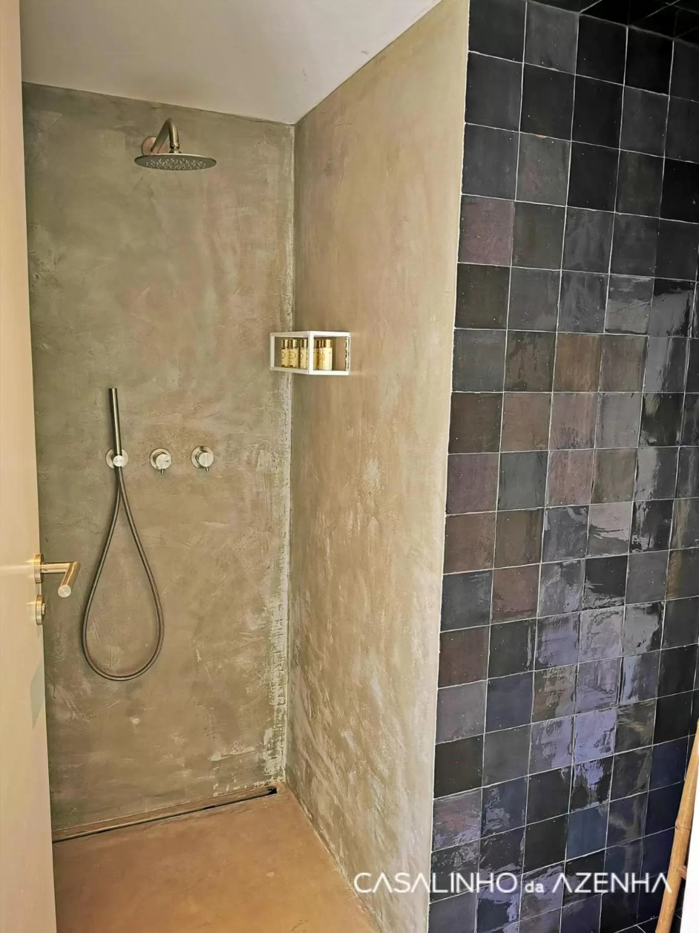 Shower in Casalinho da Azenha - Charm House