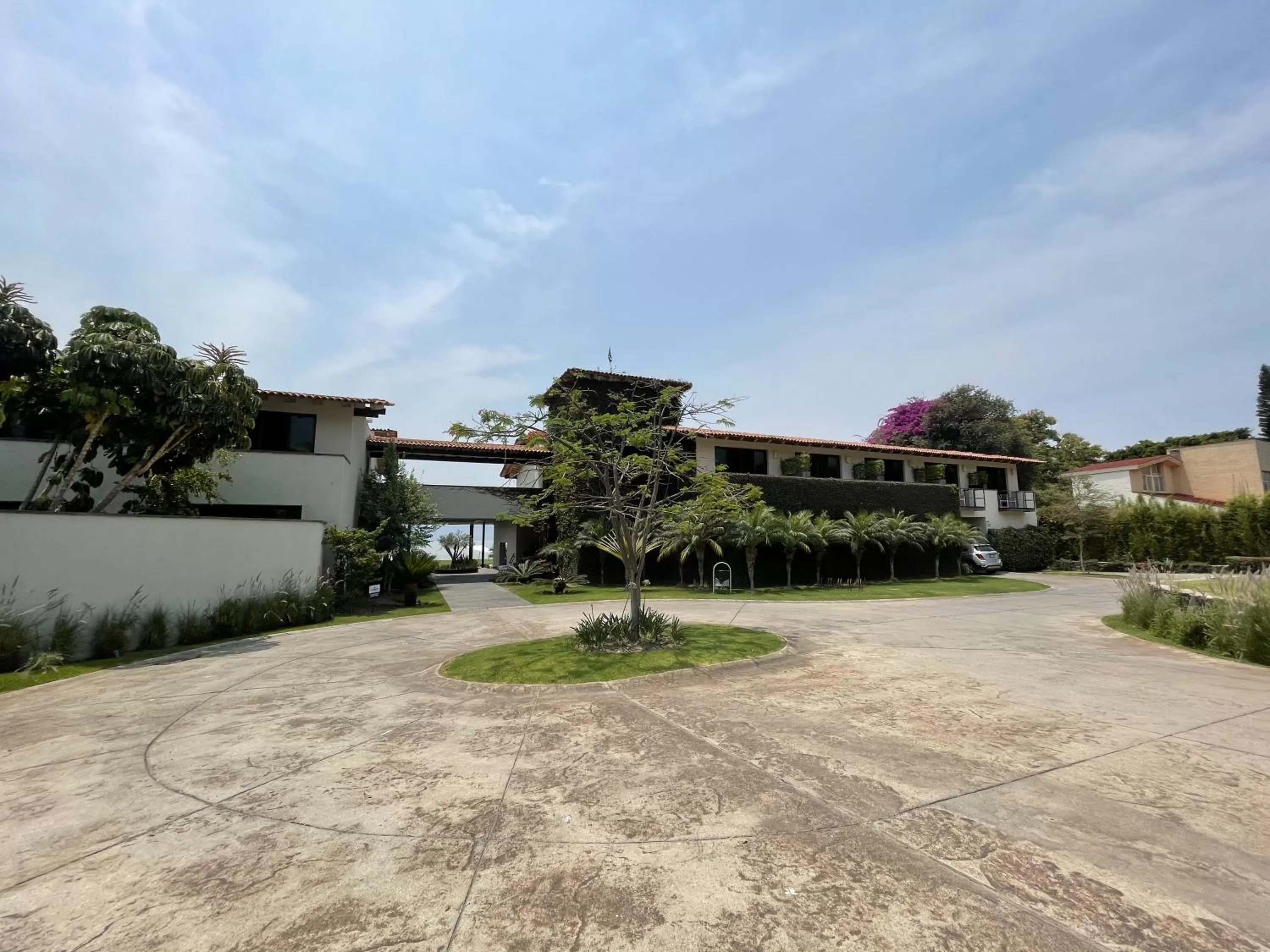 Facade/entrance in La Reserva Chapala