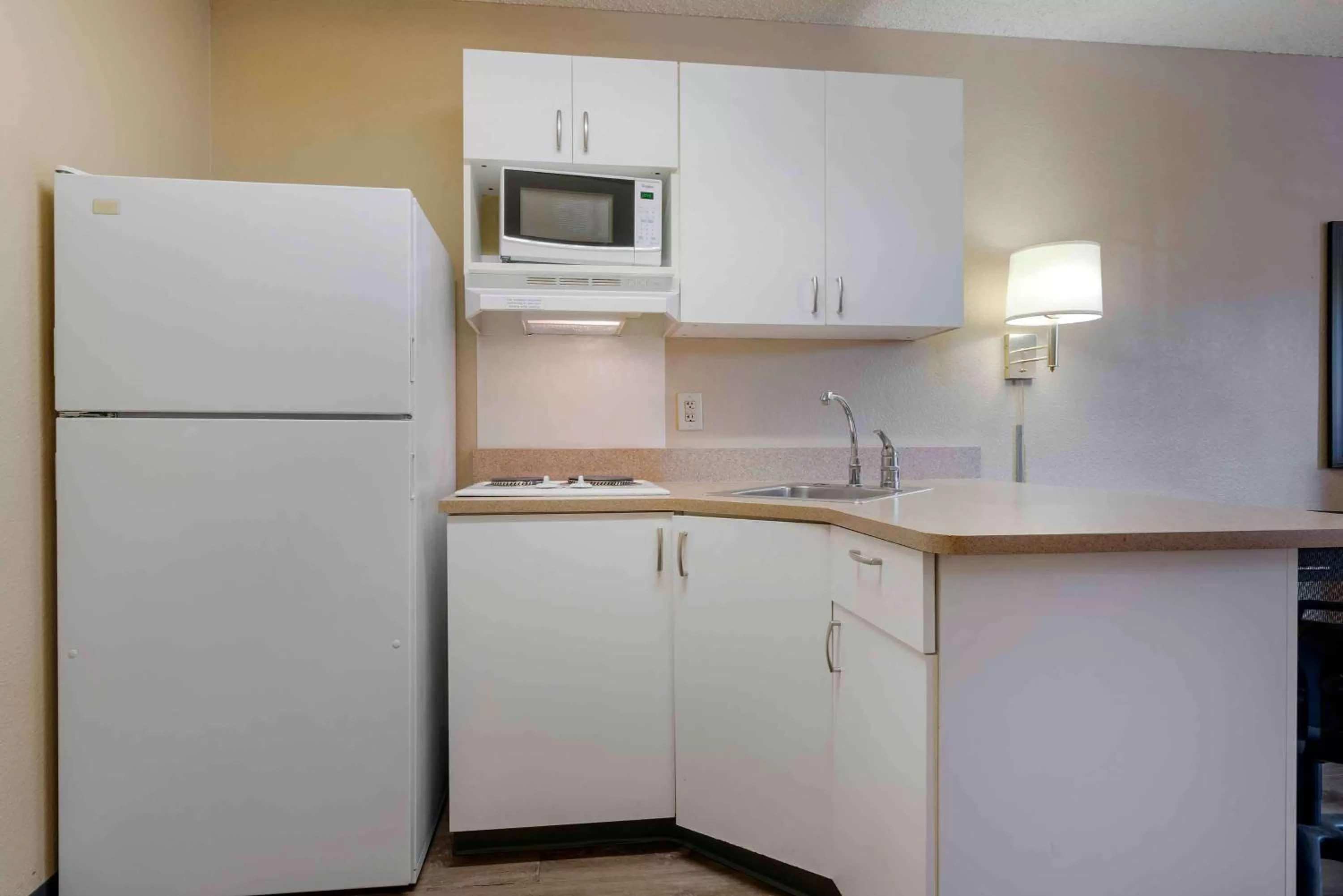 Bedroom in Extended Stay America Suites - Santa Rosa - South