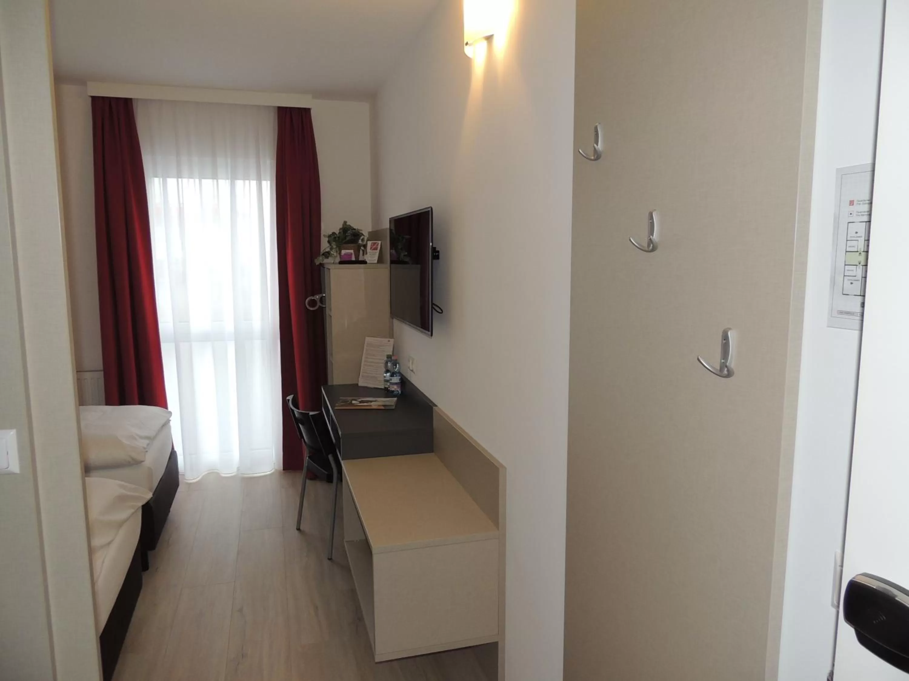 Decorative detail in AVIA Motel Bisamberg