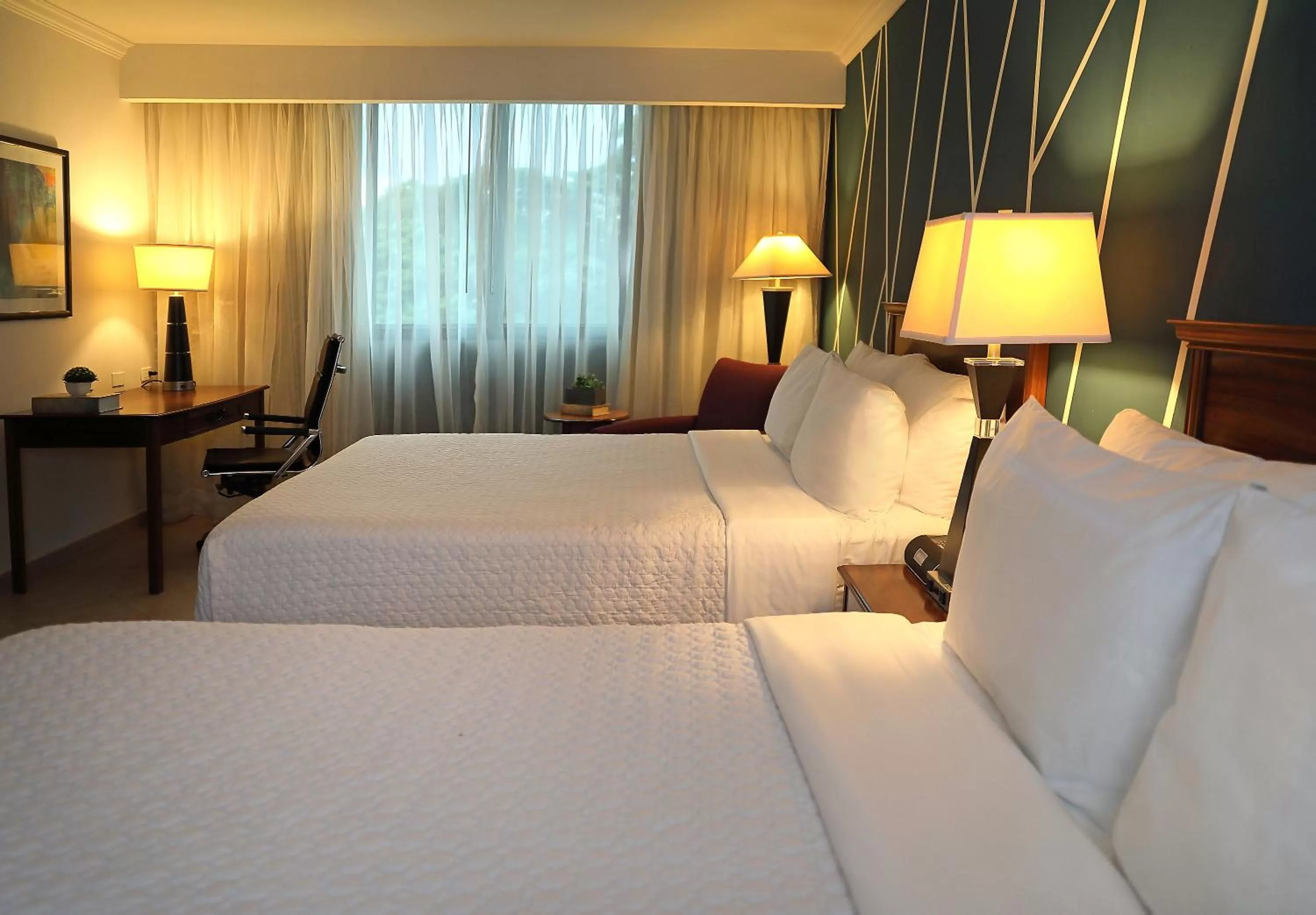Photo of the whole room, Bed in Crowne Plaza Panama by IHG