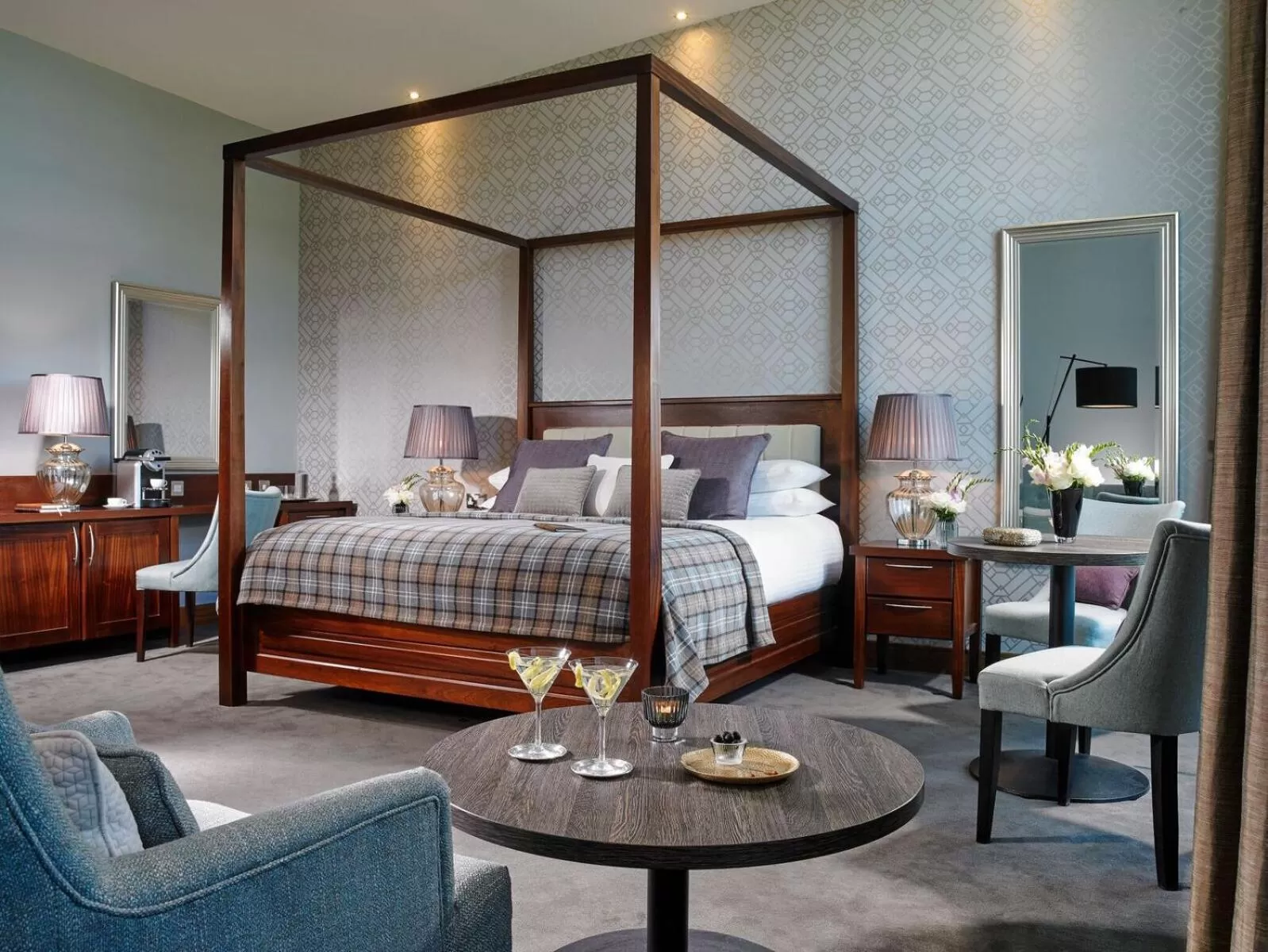 Bed in Newpark Hotel