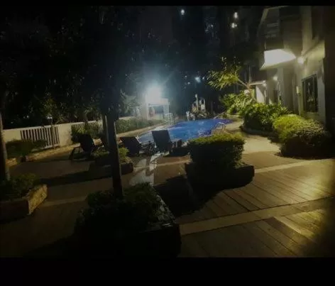 Pool View in Cubao ManhattanHeights Unit 23D Tower C, 1 BR