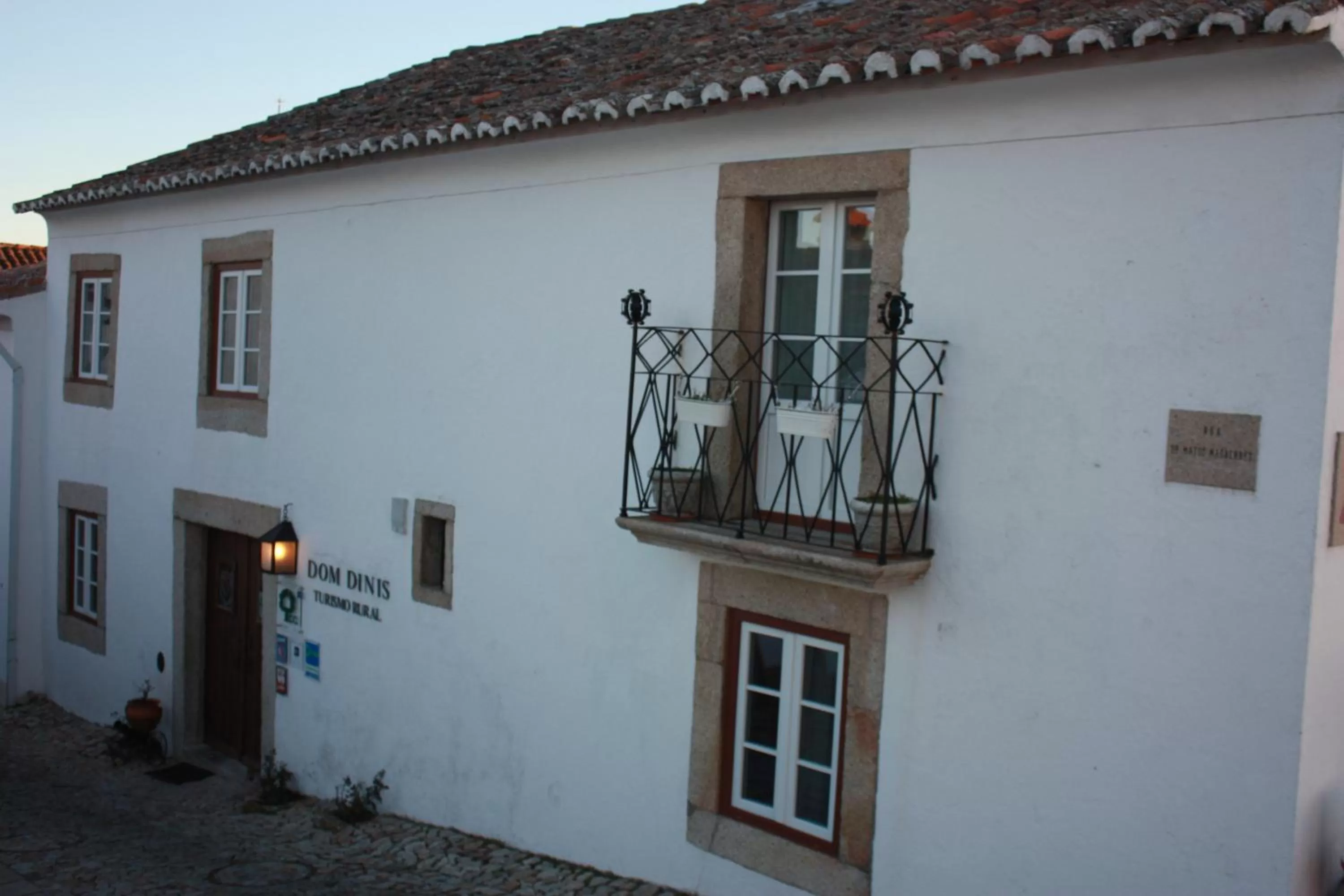 Facade/entrance in Dom Dinis Marvão