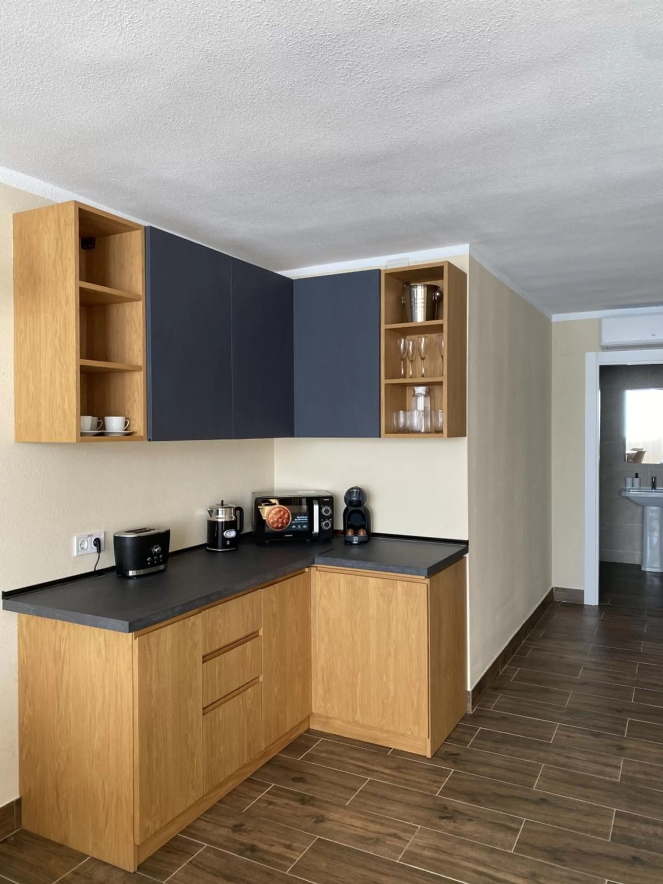 Coffee/tea facilities in El Patio Hostal