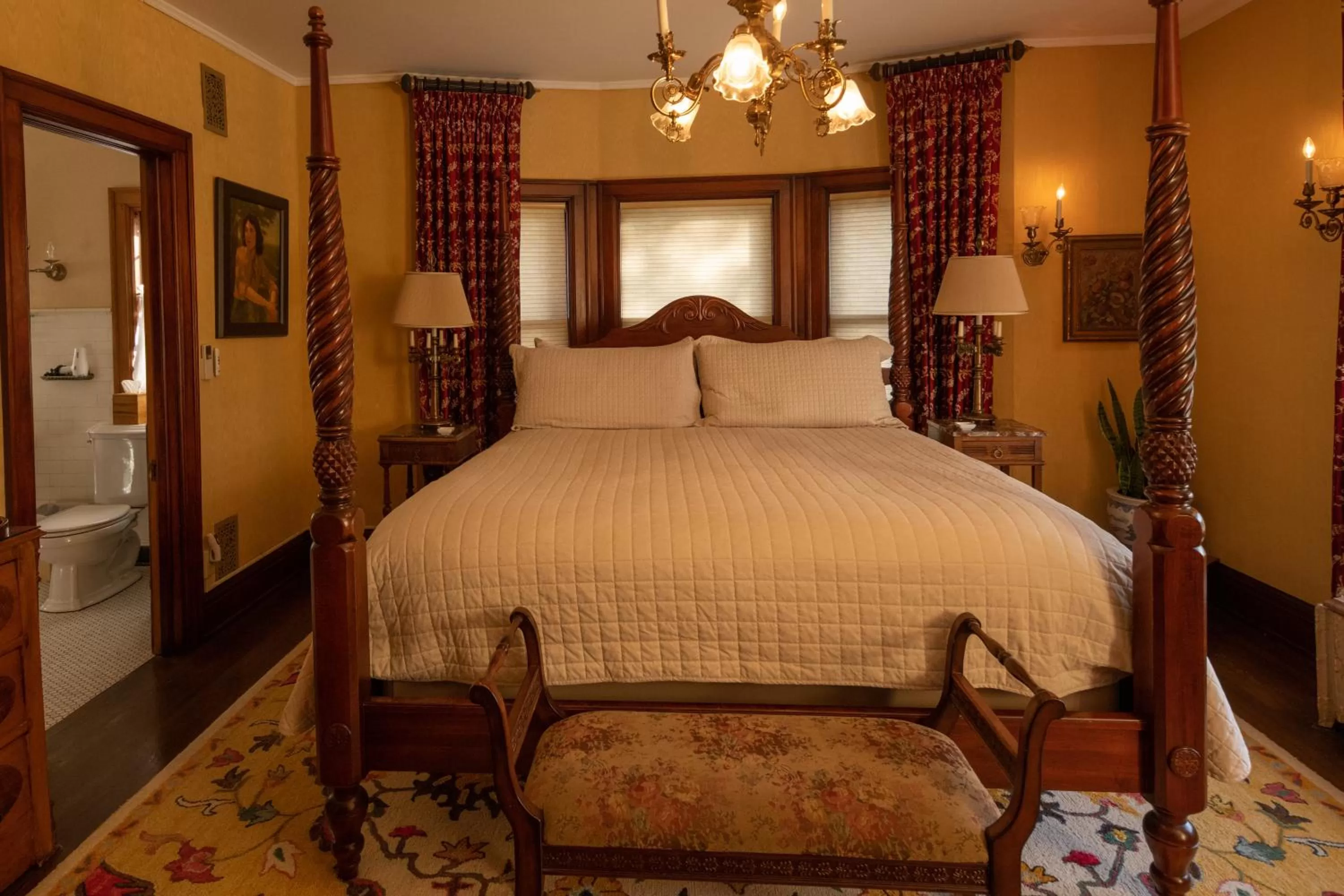 Bed in Cartier Mansion