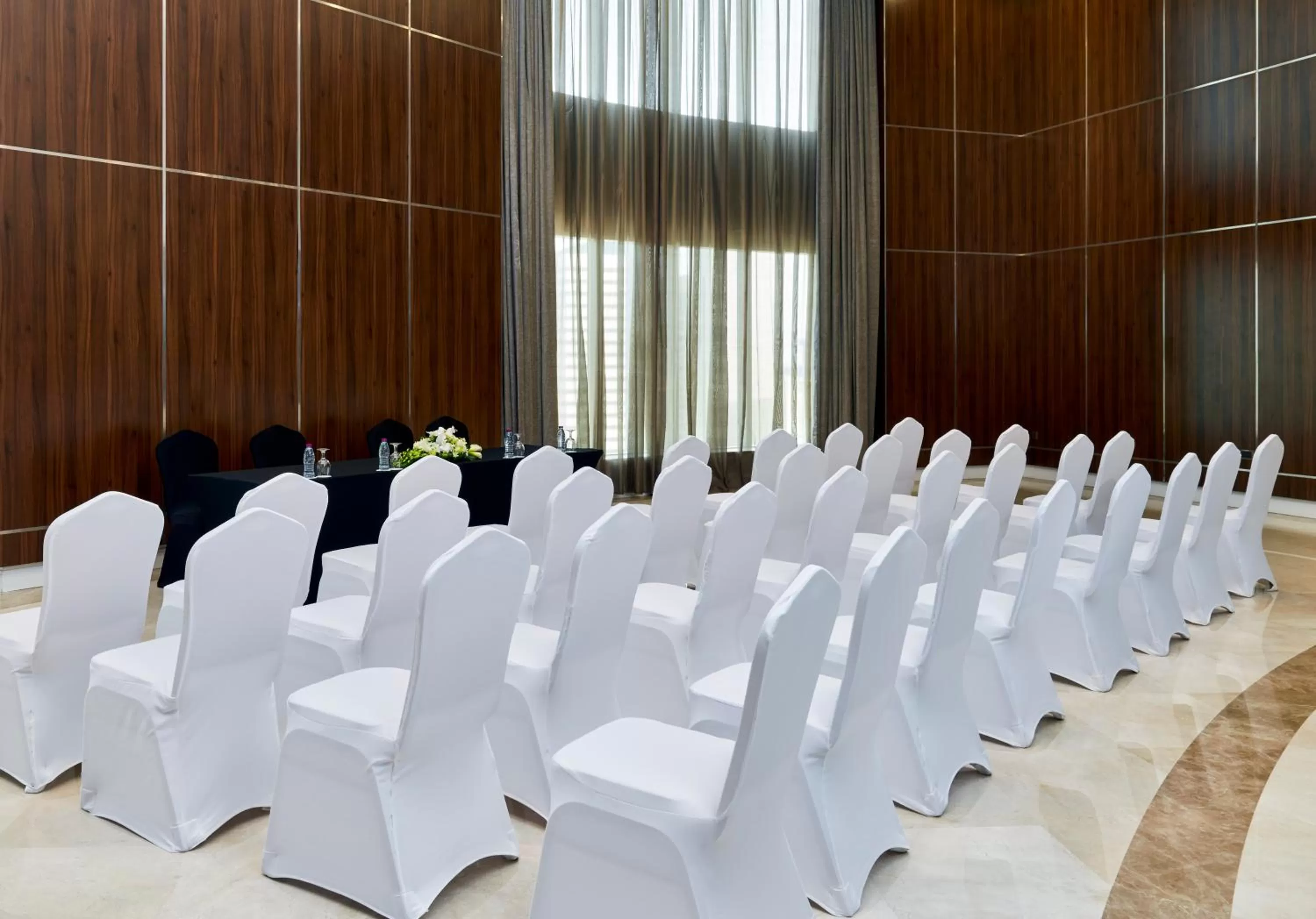 Meeting/conference room in Best Plaza West Bay Hotel