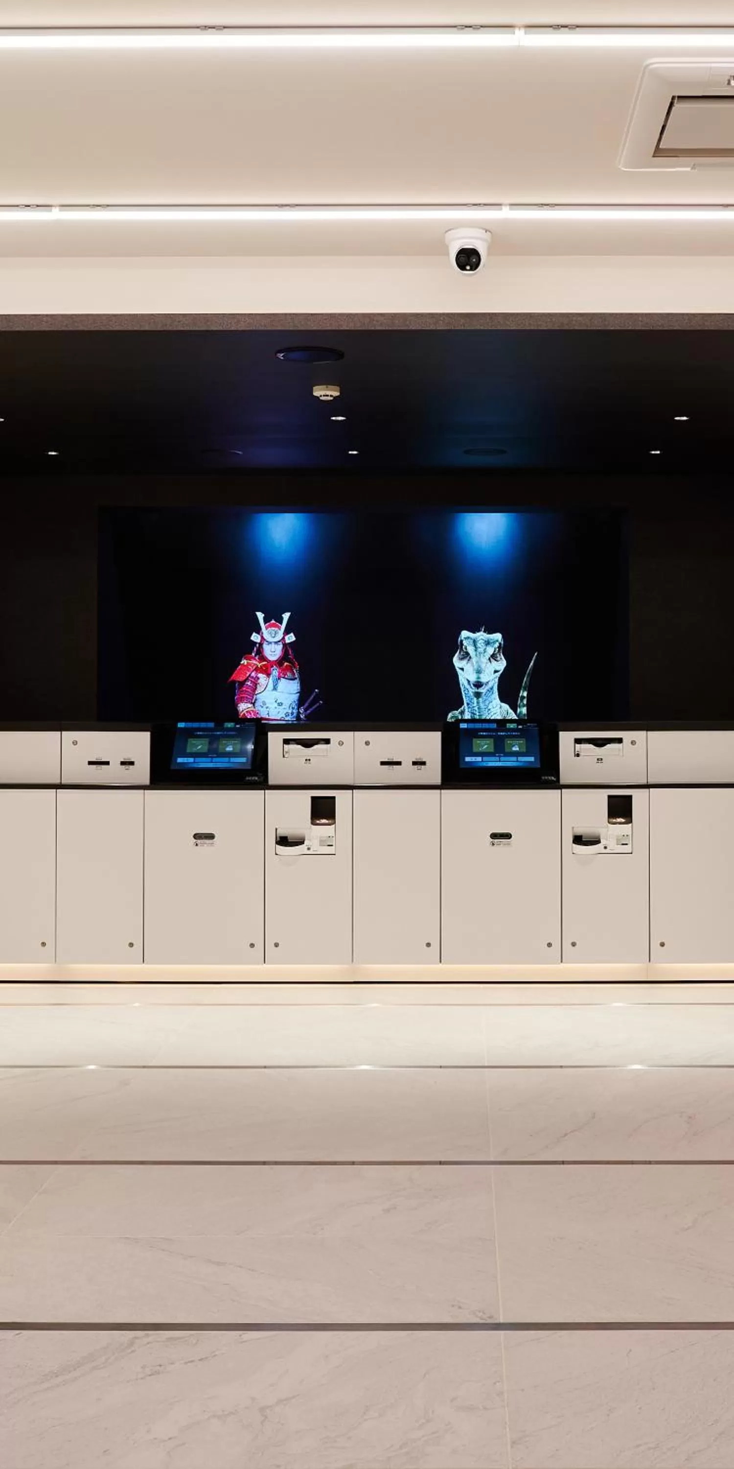 Lobby or reception in Henn na Hotel Komatsu Ekimae