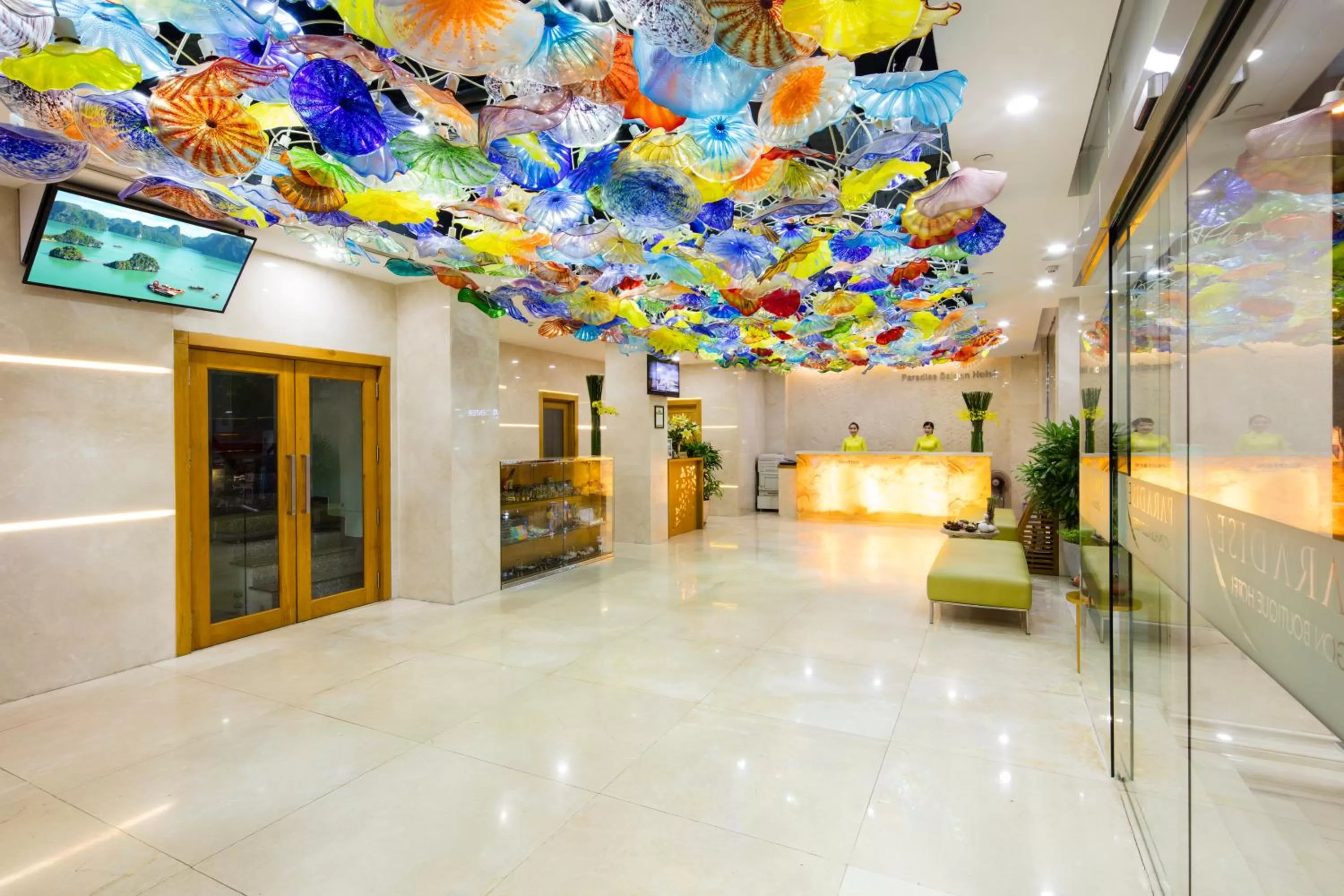 Lobby or reception in Paradise Saigon Boutique Hotel & Spa