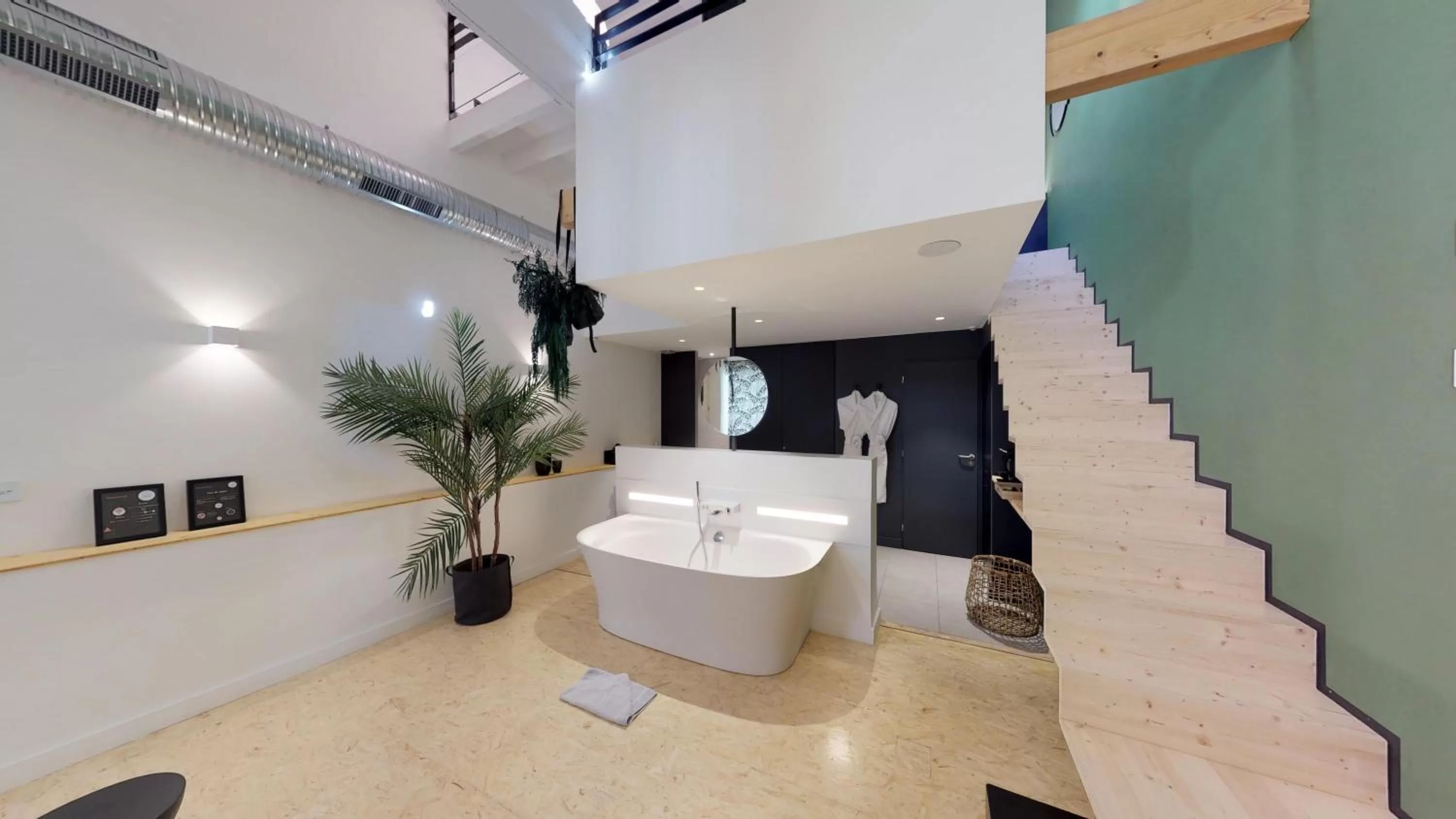 Photo of the whole room, Bathroom in MiHotel Comte