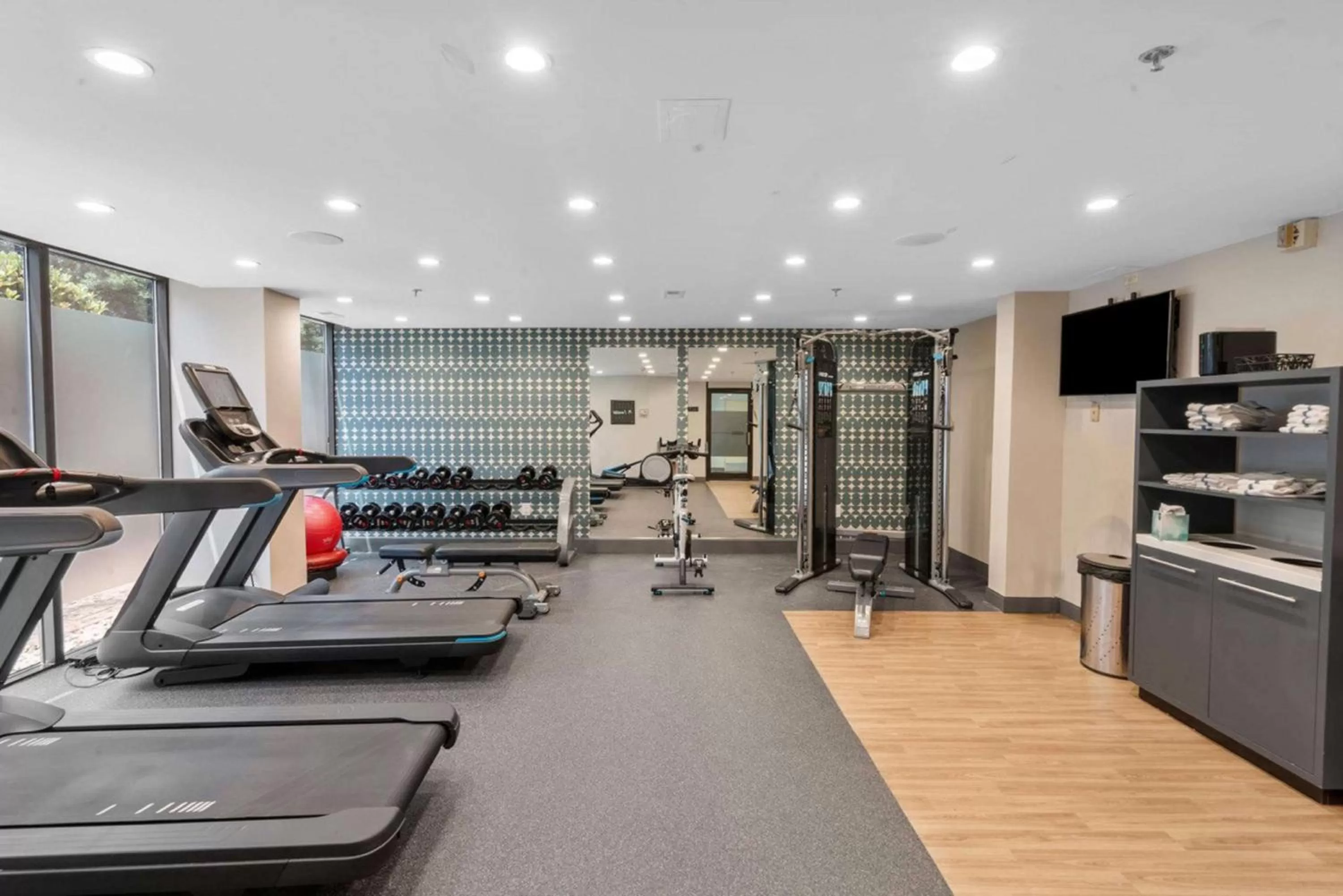 Fitness centre/facilities in DoubleTree by Hilton South Charlotte Tyvola