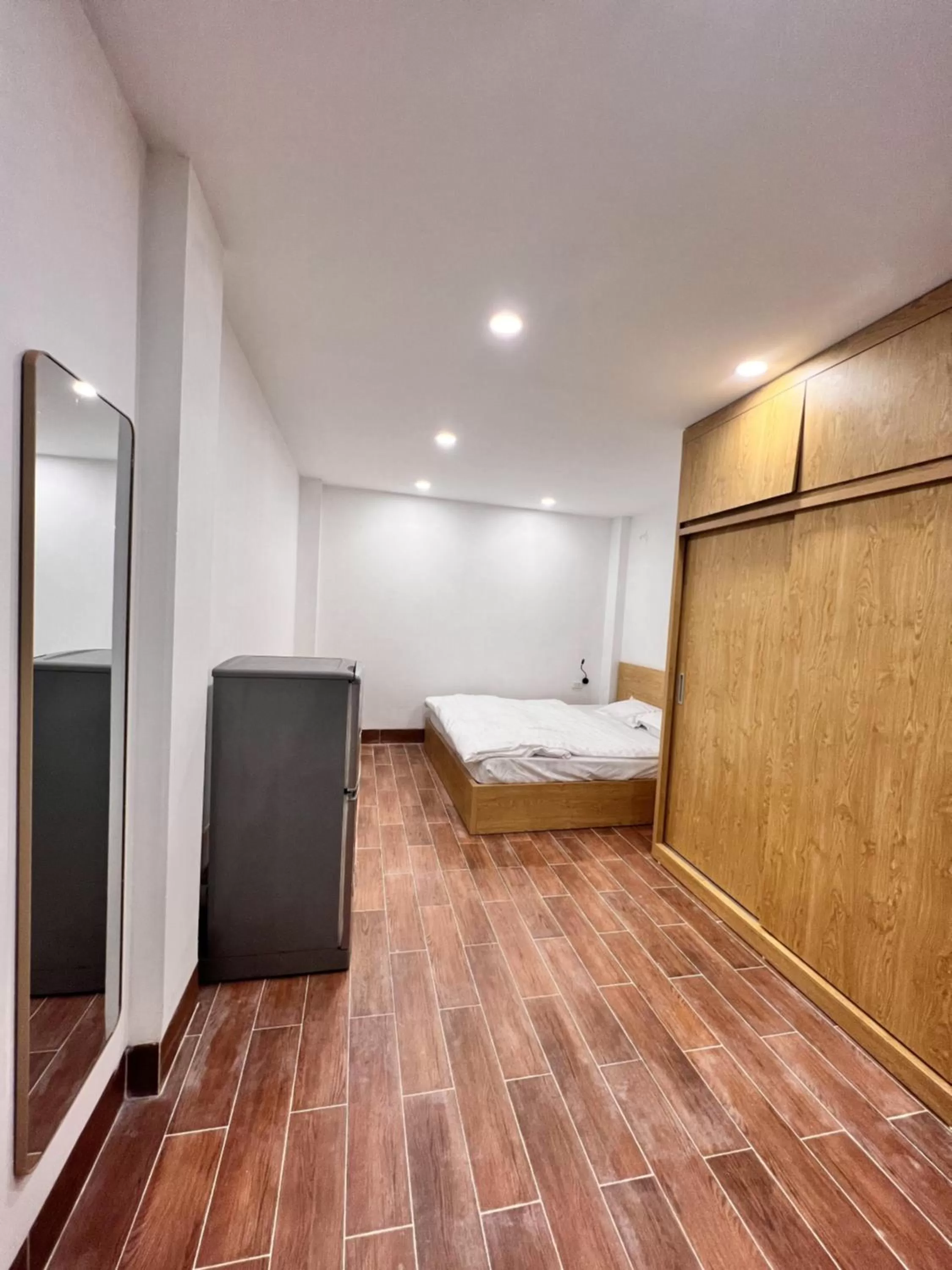 Photo of the whole room, Bed in An Nam Corner- Thanh Yen