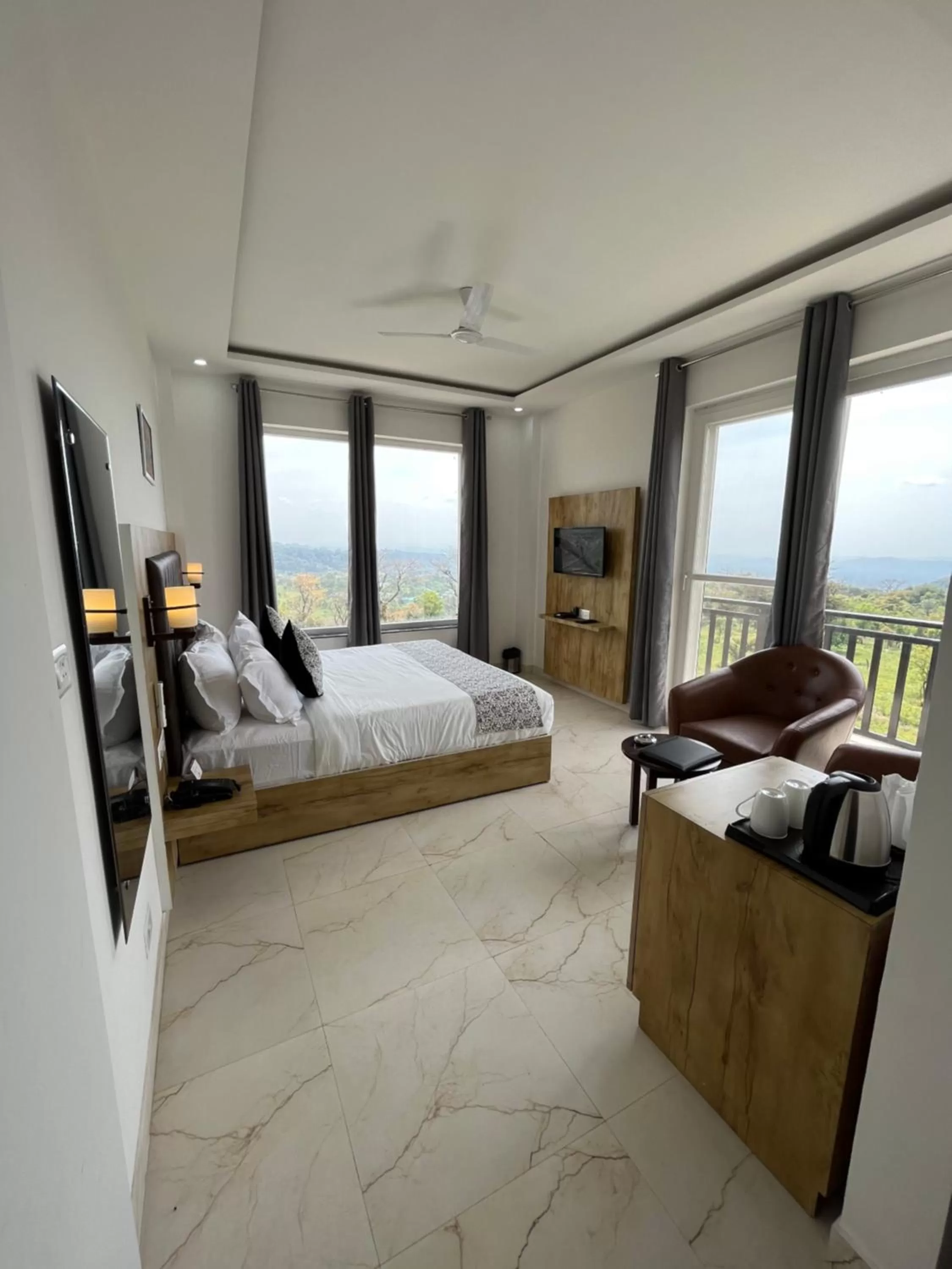 Bed in Click Collection The Abode, Dharamshala