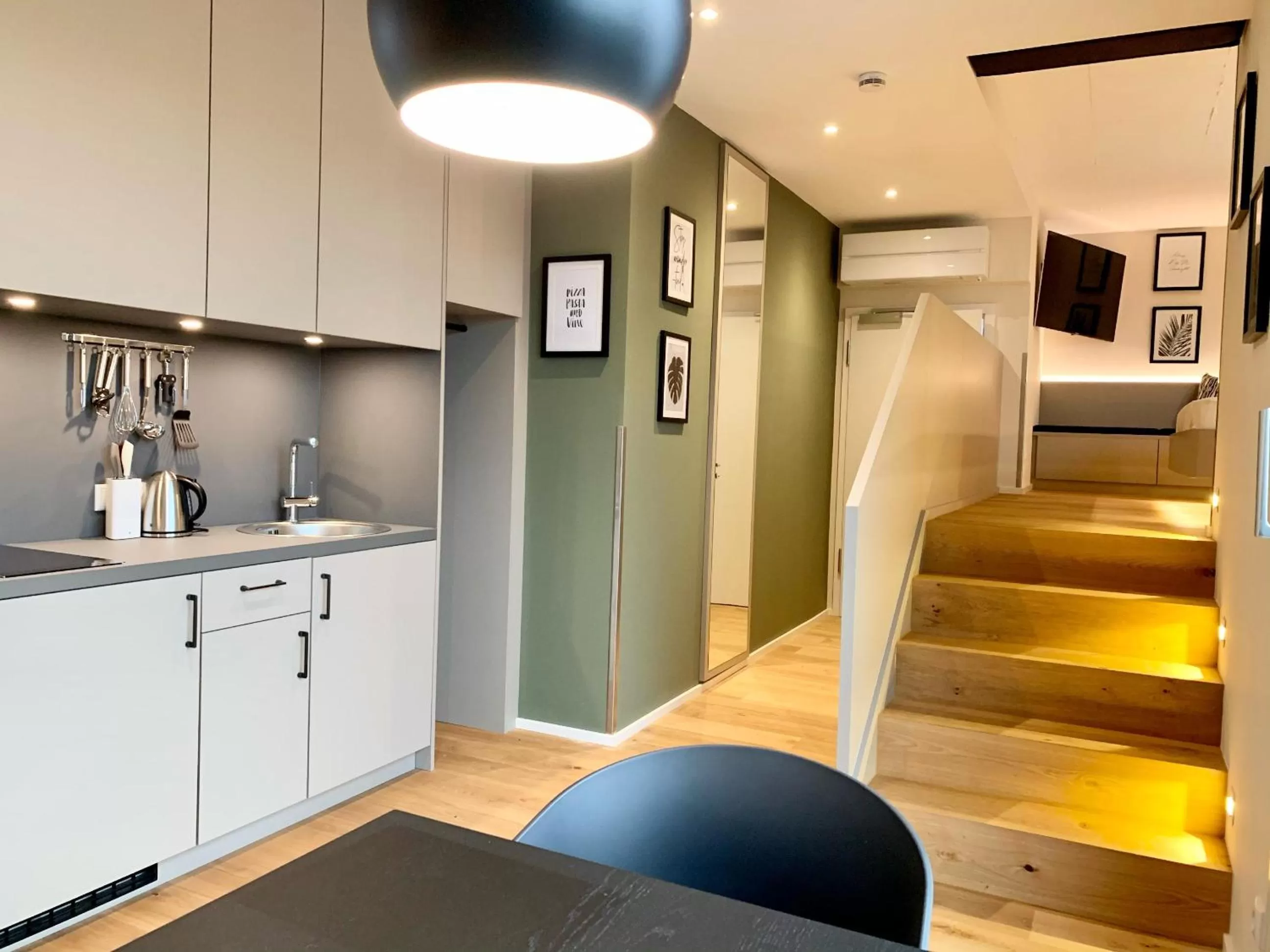 Kitchen or kitchenette in zeitwohnhaus SUITE-HOTEL & SERVICED APARTMENTS