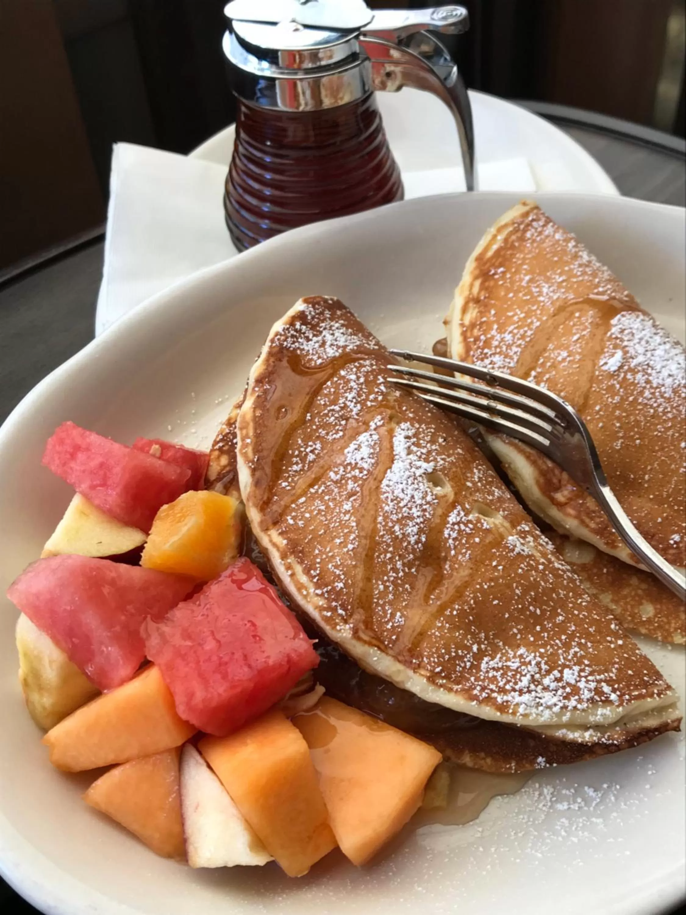 Restaurant/places to eat in Touchstone Hotel - City Center