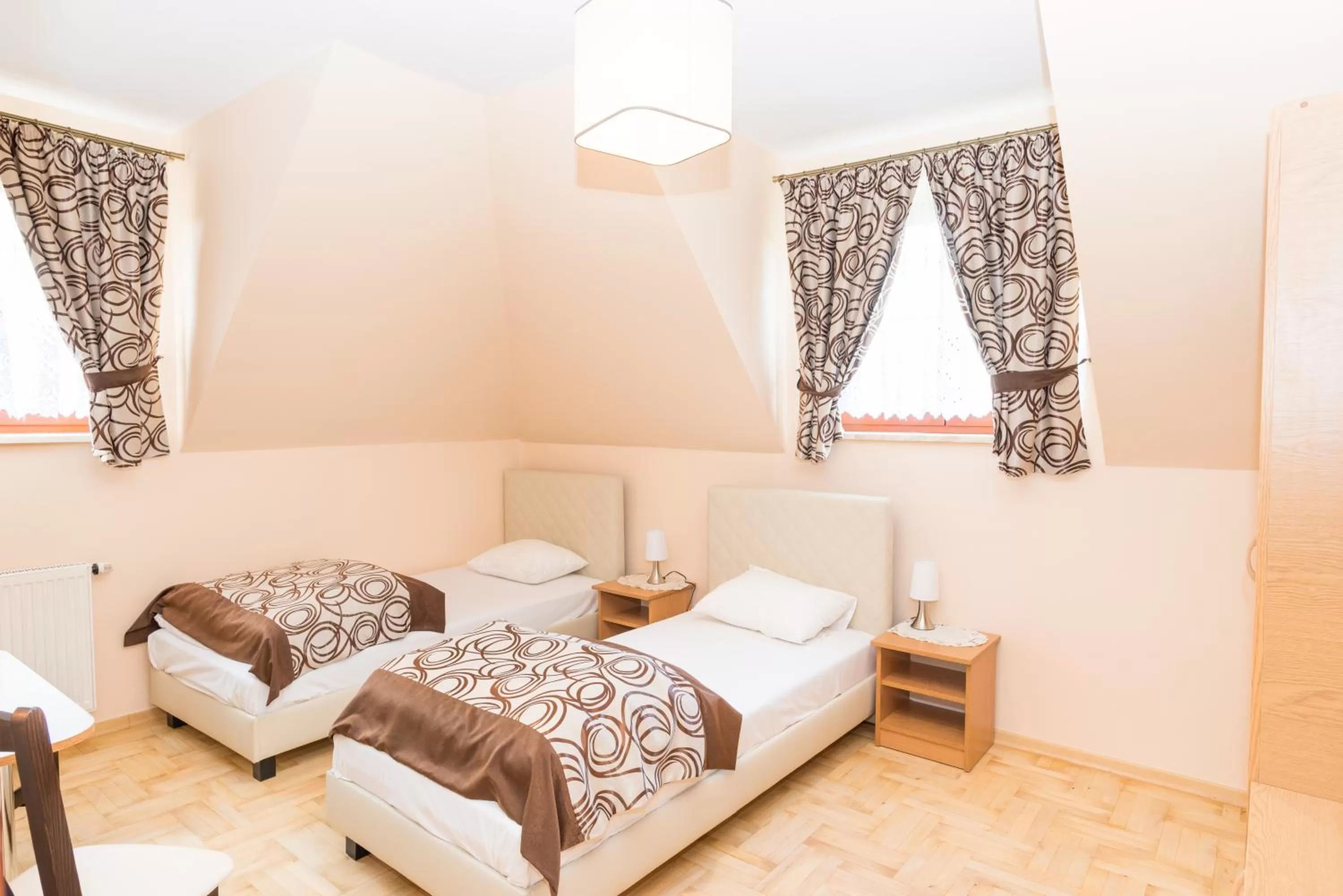 Bed in Gościniec Pięciu Stawów