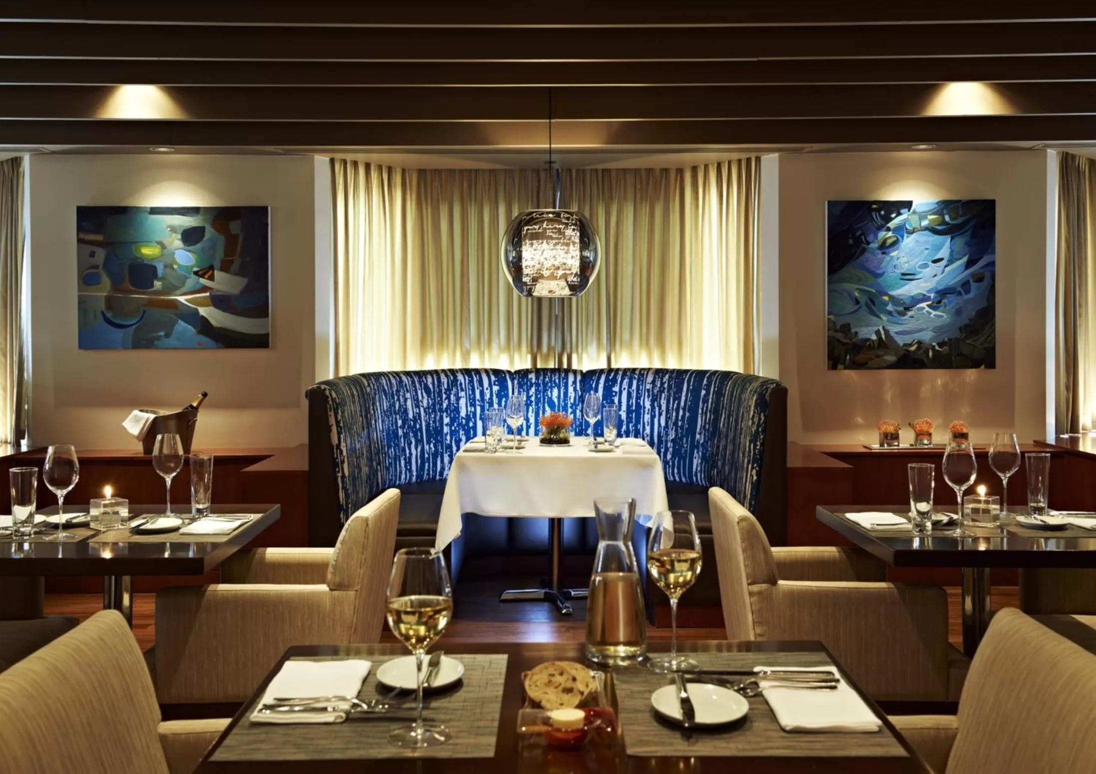 Restaurant/places to eat in The Prince George Hotel