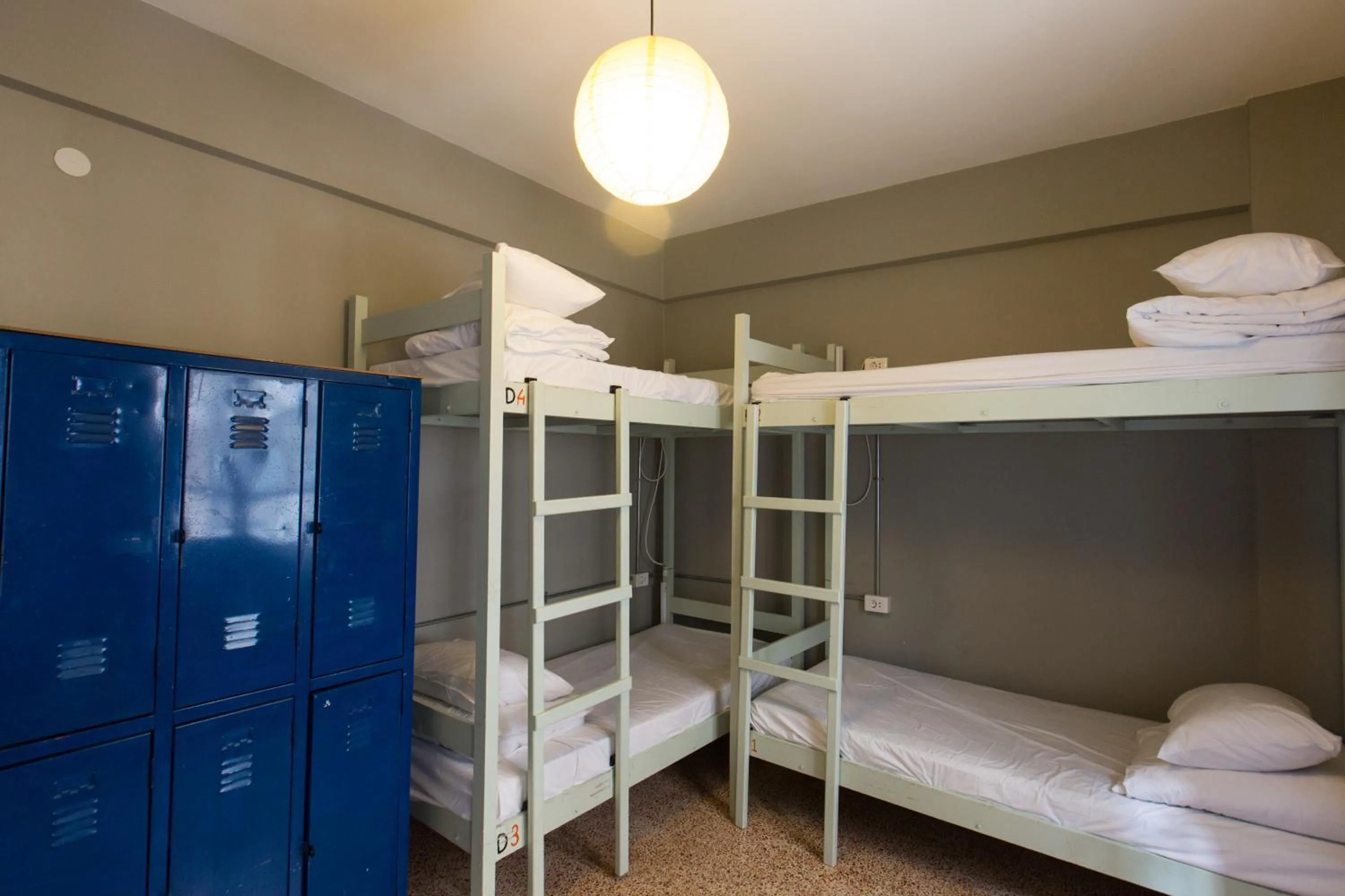 bunk bed, Bed in The Grand Meshmosh Hotel