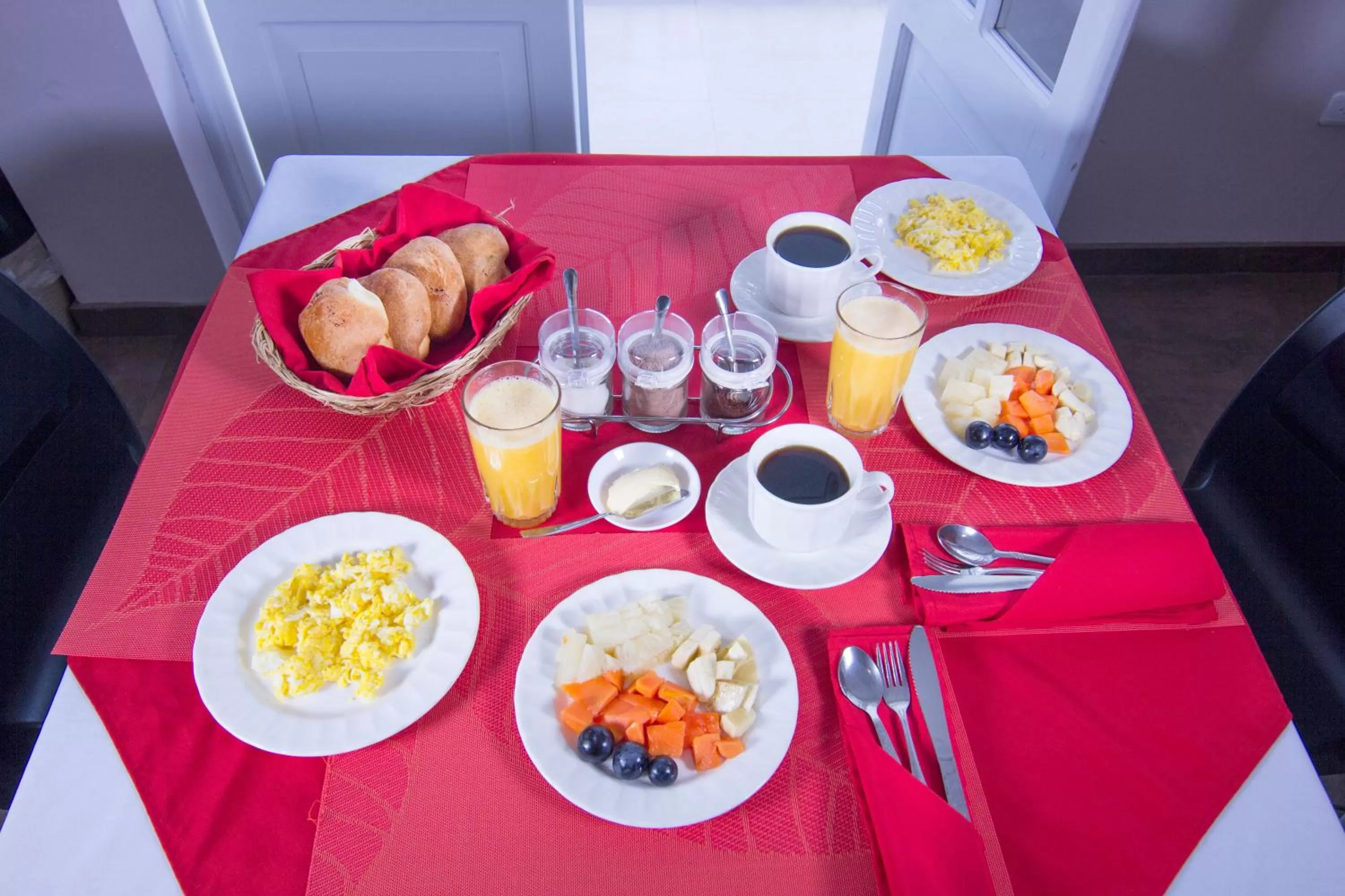 Breakfast in Hotel Europa