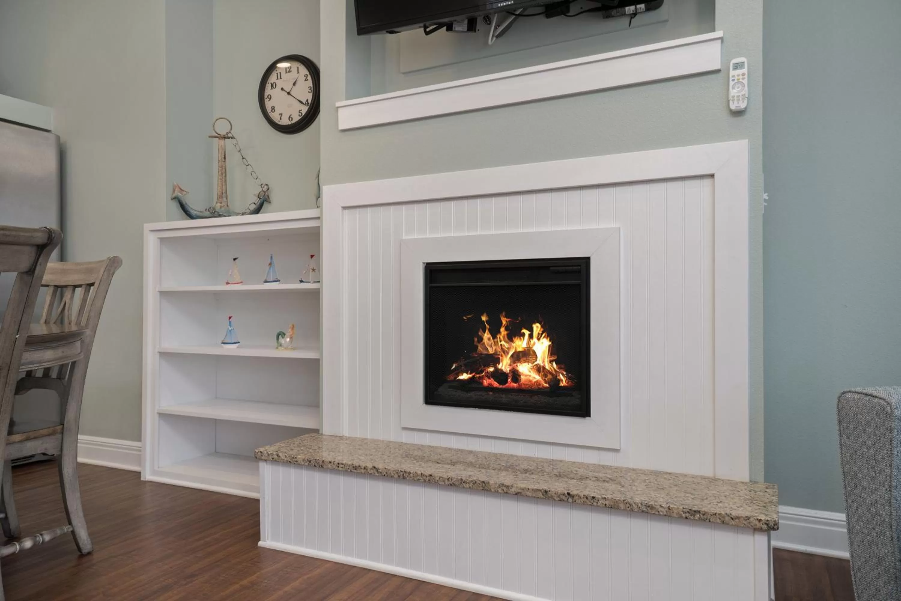 TV/Entertainment Center in Bransons Nantucket